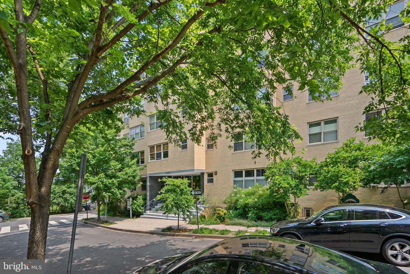 3025 ONTARIO RD NW #108, WASHINGTON, District Of Columbia 20009, 1 Bedroom Bedrooms, ,1 BathroomBathrooms,Residential,For sale,3025 ONTARIO RD NW #108,DCDC2204128 MLS # DCDC2204128