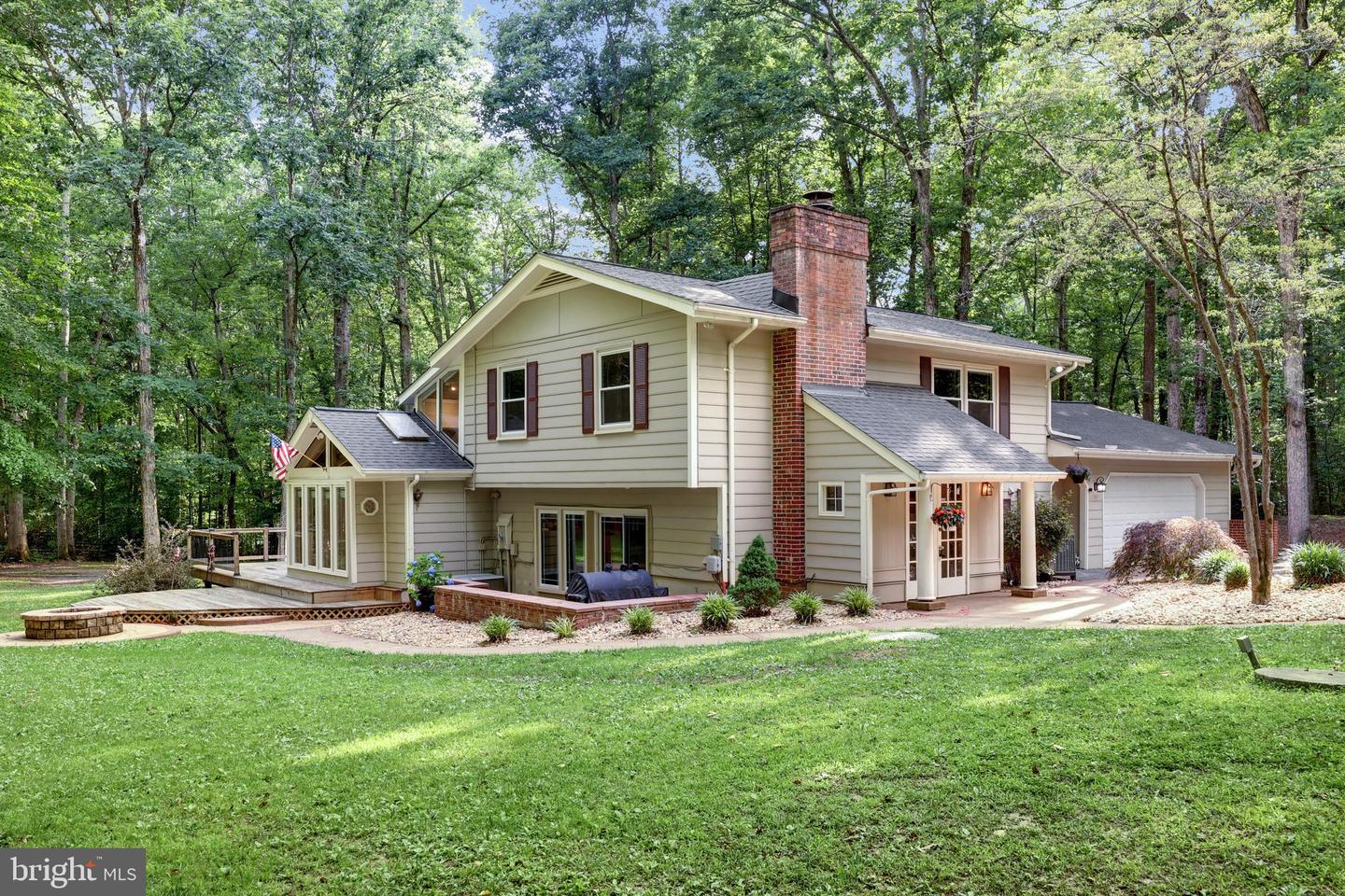 8328 RIVER RD, FREDERICKSBURG, Virginia 22407, 4 Bedrooms Bedrooms, ,3 BathroomsBathrooms,Residential,For sale,8328 RIVER RD,VASP2033706 MLS # VASP2033706