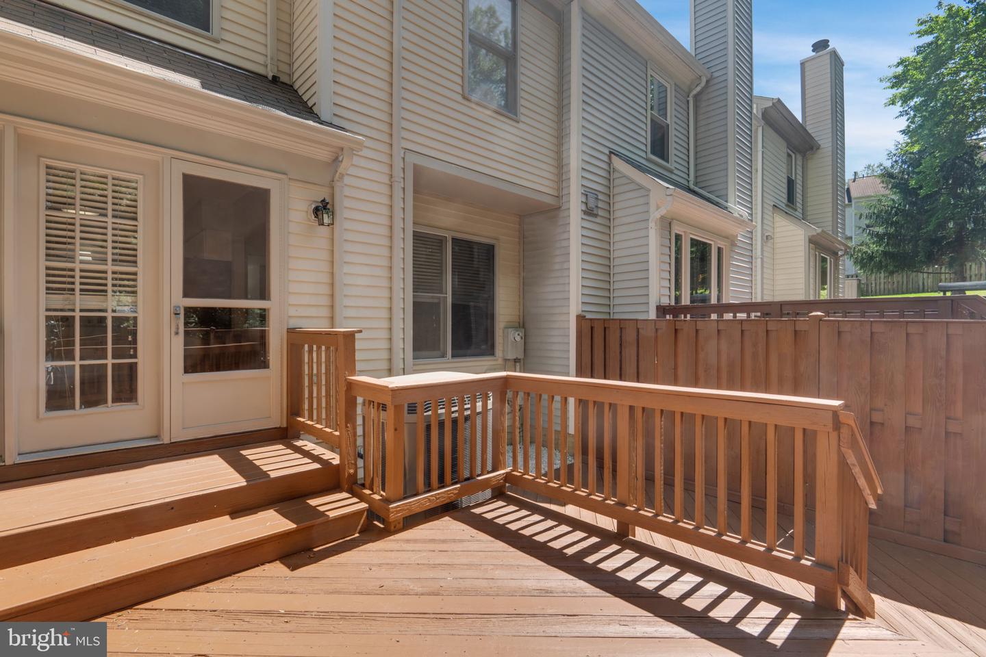 7267 OLDE LANTERN WAY, SPRINGFIELD, Virginia 22152, 3 Bedrooms Bedrooms, ,3 BathroomsBathrooms,Residential,For sale,7267 OLDE LANTERN WAY,VAFX2245908 MLS # VAFX2245908
