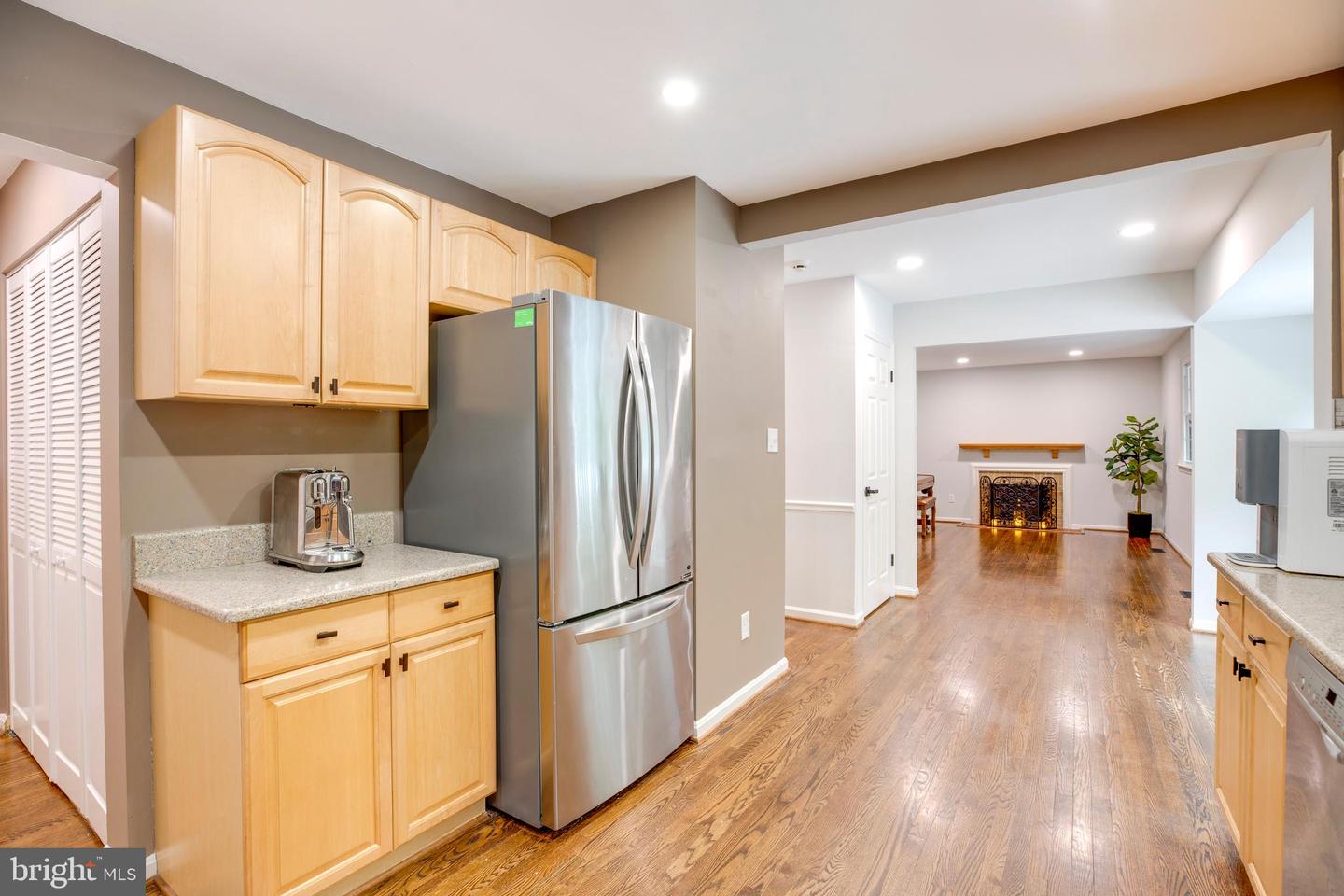 4910 HEVERSHAM CT, FAIRFAX, Virginia 22032, 5 Bedrooms Bedrooms, ,3 BathroomsBathrooms,Residential,For sale,4910 HEVERSHAM CT,VAFX2246162 MLS # VAFX2246162