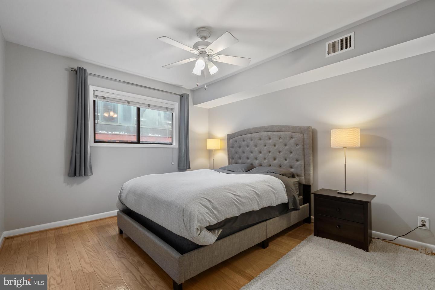 2702 DARTMOUTH RD #3, ALEXANDRIA, Virginia 22314, 2 Bedrooms Bedrooms, ,1 BathroomBathrooms,Residential,For sale,2702 DARTMOUTH RD #3,VAAX2046288 MLS # VAAX2046288