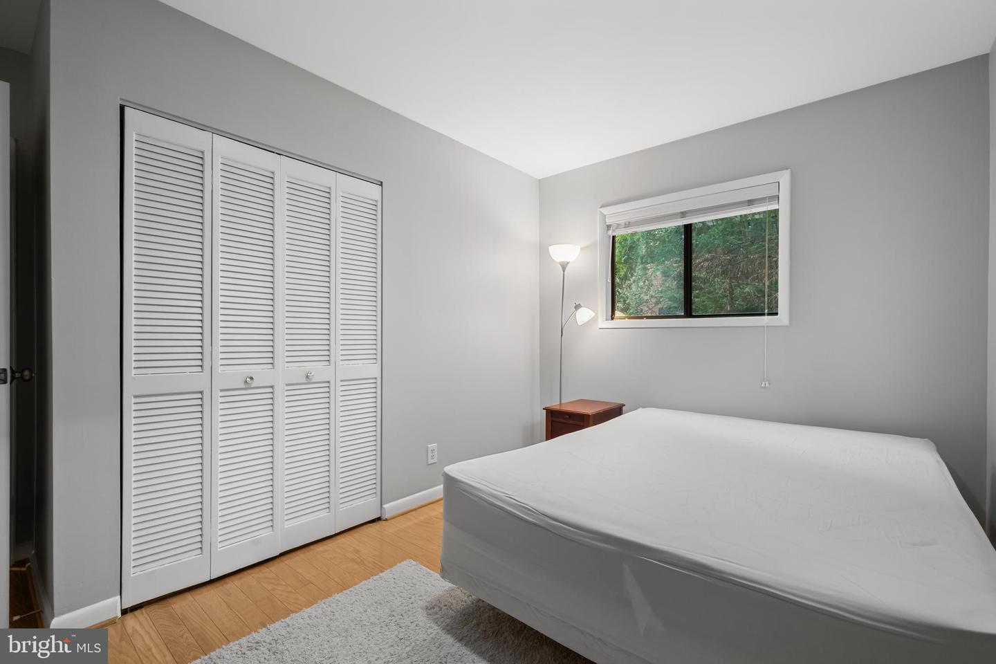2702 DARTMOUTH RD #3, ALEXANDRIA, Virginia 22314, 2 Bedrooms Bedrooms, ,1 BathroomBathrooms,Residential,For sale,2702 DARTMOUTH RD #3,VAAX2046288 MLS # VAAX2046288