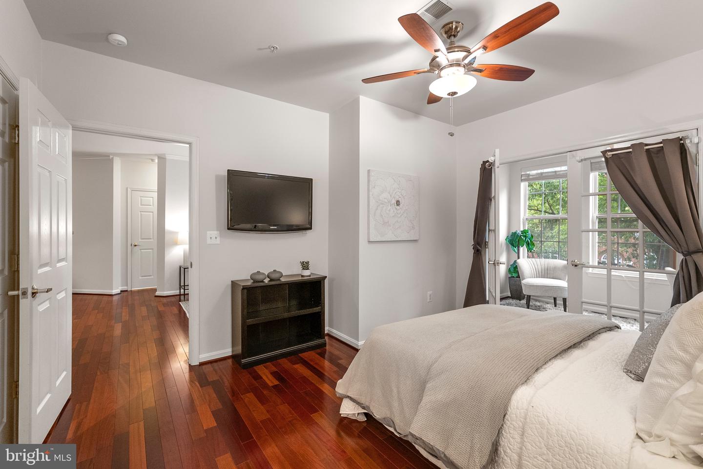 4951 BRENMAN PARK DR #209, ALEXANDRIA, Virginia 22304, 2 Bedrooms Bedrooms, ,2 BathroomsBathrooms,Residential,For sale,4951 BRENMAN PARK DR #209,VAAX2046290 MLS # VAAX2046290