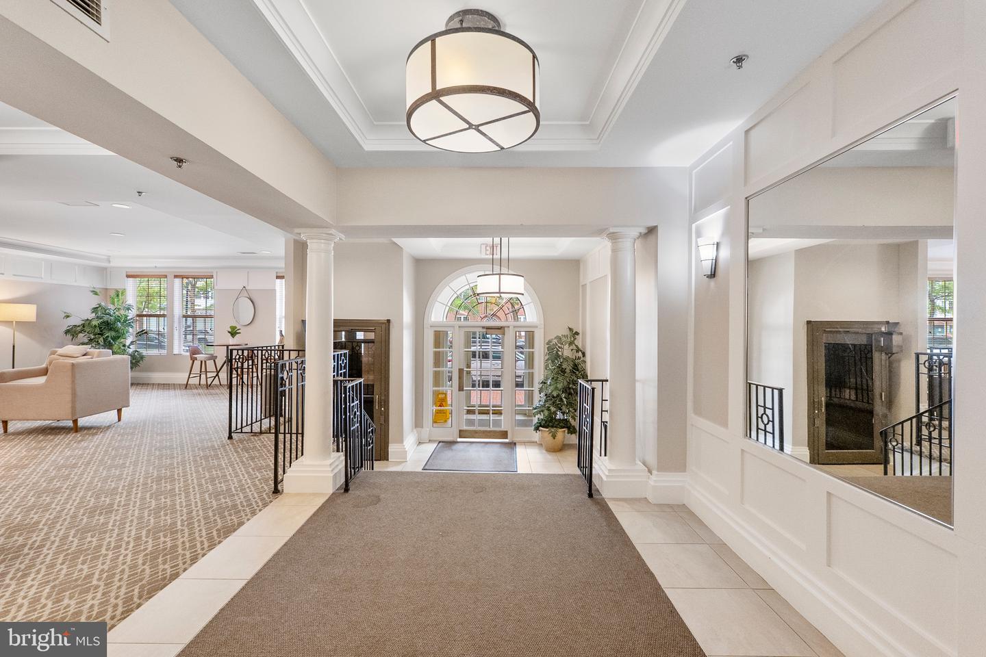 4951 BRENMAN PARK DR #209, ALEXANDRIA, Virginia 22304, 2 Bedrooms Bedrooms, ,2 BathroomsBathrooms,Residential,For sale,4951 BRENMAN PARK DR #209,VAAX2046290 MLS # VAAX2046290
