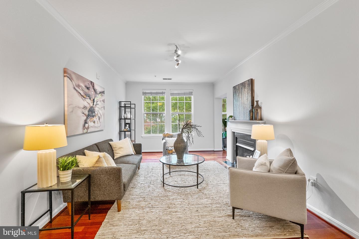 4951 BRENMAN PARK DR #209, ALEXANDRIA, Virginia 22304, 2 Bedrooms Bedrooms, ,2 BathroomsBathrooms,Residential,For sale,4951 BRENMAN PARK DR #209,VAAX2046290 MLS # VAAX2046290