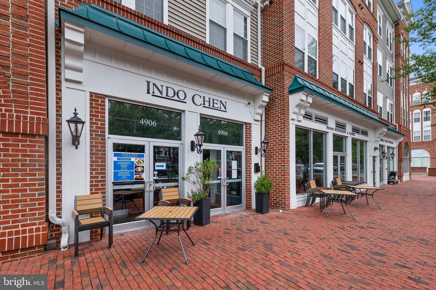 4951 BRENMAN PARK DR #209, ALEXANDRIA, Virginia 22304, 2 Bedrooms Bedrooms, ,2 BathroomsBathrooms,Residential,For sale,4951 BRENMAN PARK DR #209,VAAX2046290 MLS # VAAX2046290