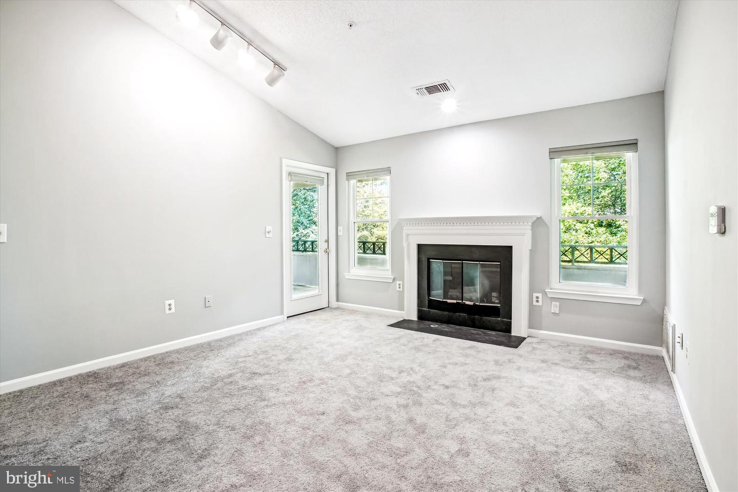 12009 TALIESIN PL #36, RESTON, Virginia 20190, 2 Bedrooms Bedrooms, ,1 BathroomBathrooms,Residential,For sale,12009 TALIESIN PL #36,VAFX2246360 MLS # VAFX2246360