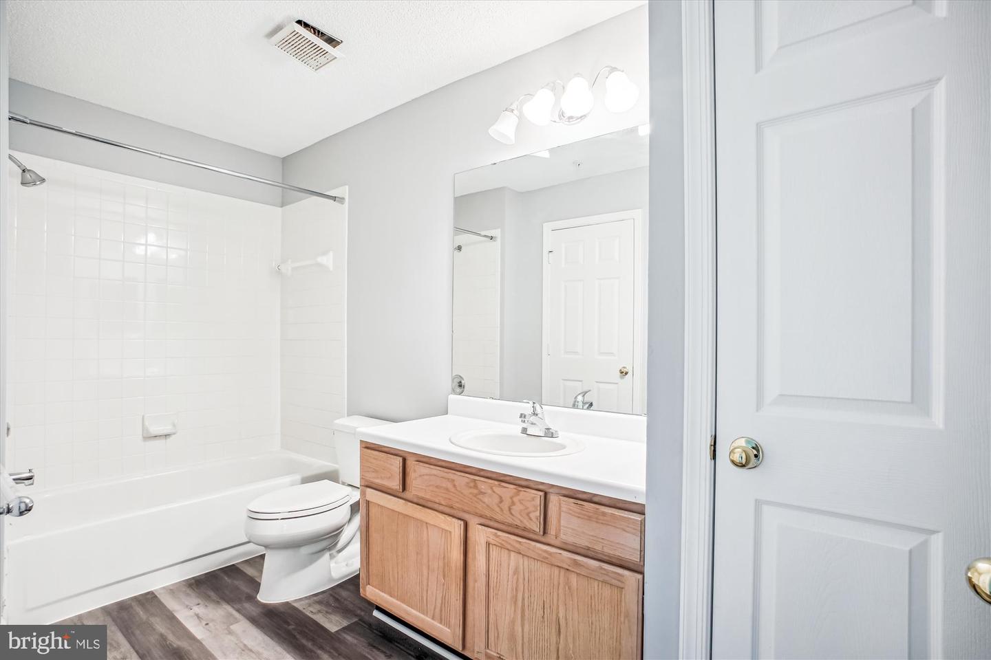12009 TALIESIN PL #36, RESTON, Virginia 20190, 2 Bedrooms Bedrooms, ,1 BathroomBathrooms,Residential,For sale,12009 TALIESIN PL #36,VAFX2246360 MLS # VAFX2246360