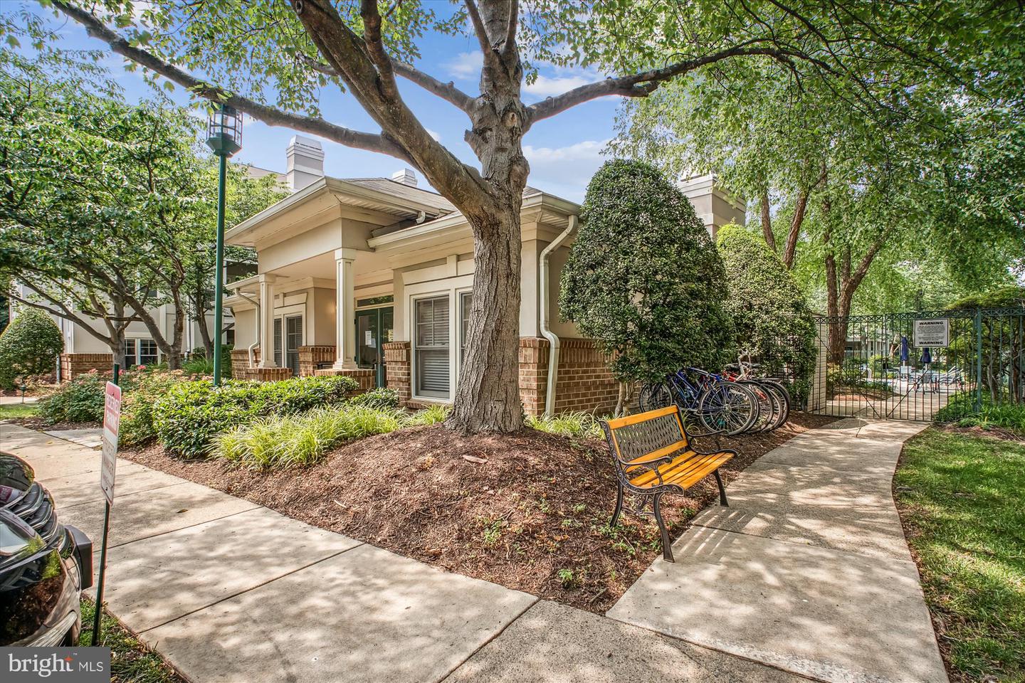 12009 TALIESIN PL #36, RESTON, Virginia 20190, 2 Bedrooms Bedrooms, ,1 BathroomBathrooms,Residential,For sale,12009 TALIESIN PL #36,VAFX2246360 MLS # VAFX2246360