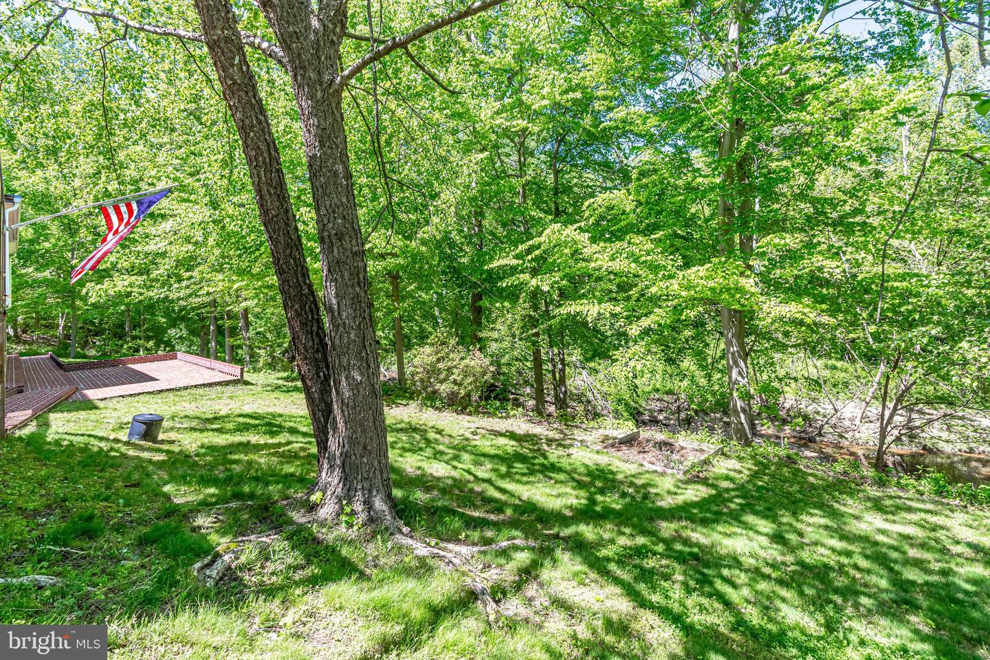 7802 CREEKSIDE VIEW LN, SPRINGFIELD, Virginia 22153, 5 Bedrooms Bedrooms, ,4 BathroomsBathrooms,Residential,For sale,7802 CREEKSIDE VIEW LN,VAFX2246700 MLS # VAFX2246700