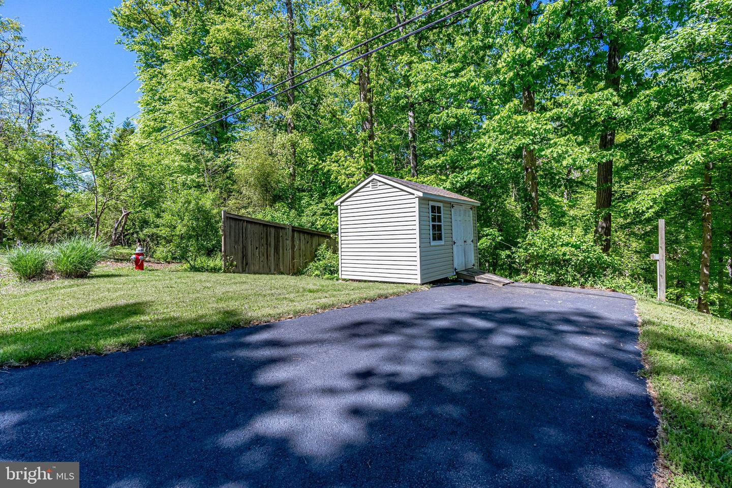 7802 CREEKSIDE VIEW LN, SPRINGFIELD, Virginia 22153, 5 Bedrooms Bedrooms, ,4 BathroomsBathrooms,Residential,For sale,7802 CREEKSIDE VIEW LN,VAFX2246700 MLS # VAFX2246700