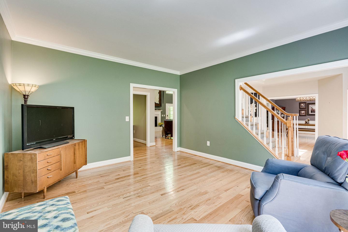 7802 CREEKSIDE VIEW LN, SPRINGFIELD, Virginia 22153, 5 Bedrooms Bedrooms, ,4 BathroomsBathrooms,Residential,For sale,7802 CREEKSIDE VIEW LN,VAFX2246700 MLS # VAFX2246700