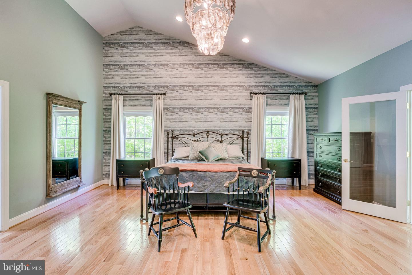 7802 CREEKSIDE VIEW LN, SPRINGFIELD, Virginia 22153, 5 Bedrooms Bedrooms, ,4 BathroomsBathrooms,Residential,For sale,7802 CREEKSIDE VIEW LN,VAFX2246700 MLS # VAFX2246700