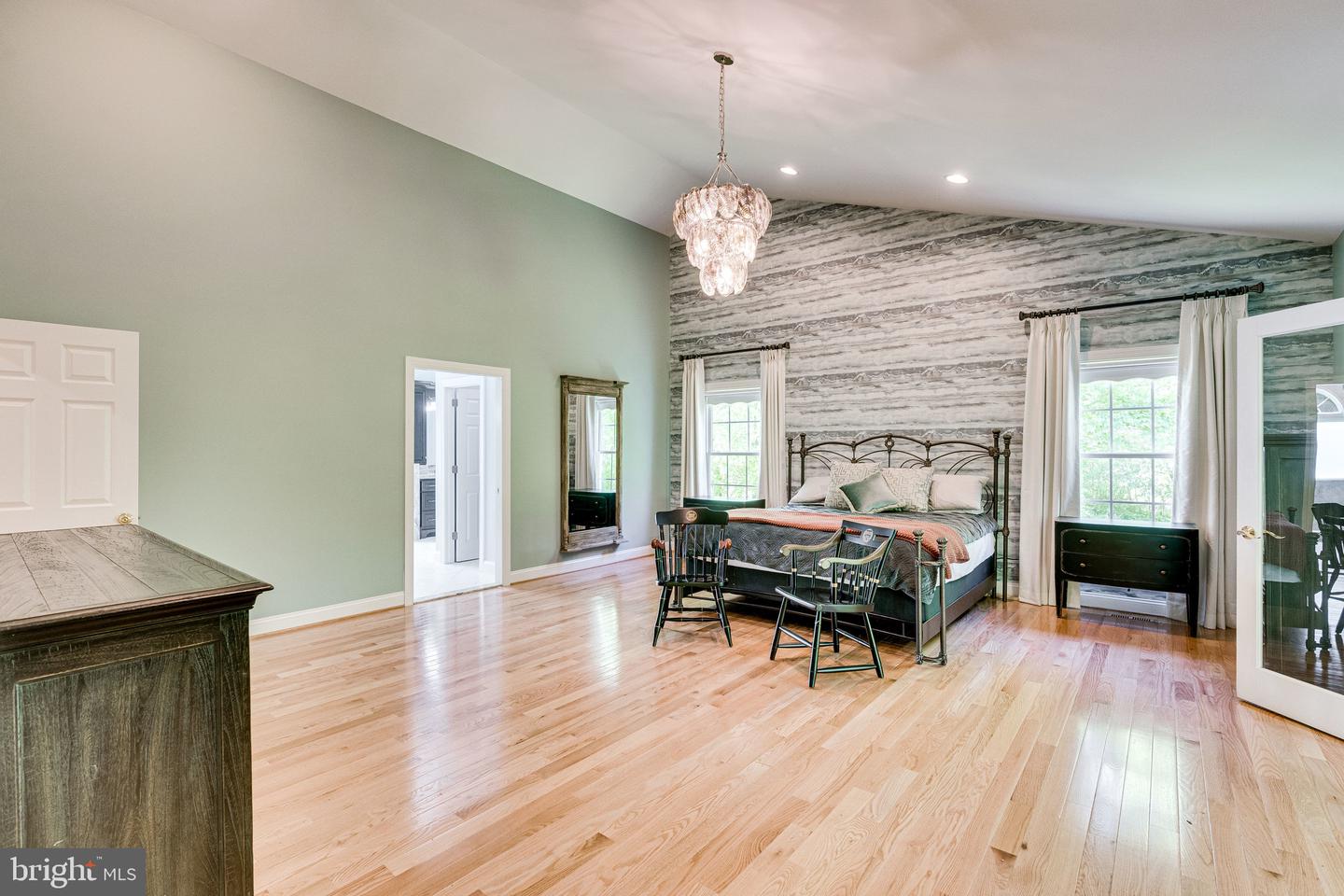 7802 CREEKSIDE VIEW LN, SPRINGFIELD, Virginia 22153, 5 Bedrooms Bedrooms, ,4 BathroomsBathrooms,Residential,For sale,7802 CREEKSIDE VIEW LN,VAFX2246700 MLS # VAFX2246700