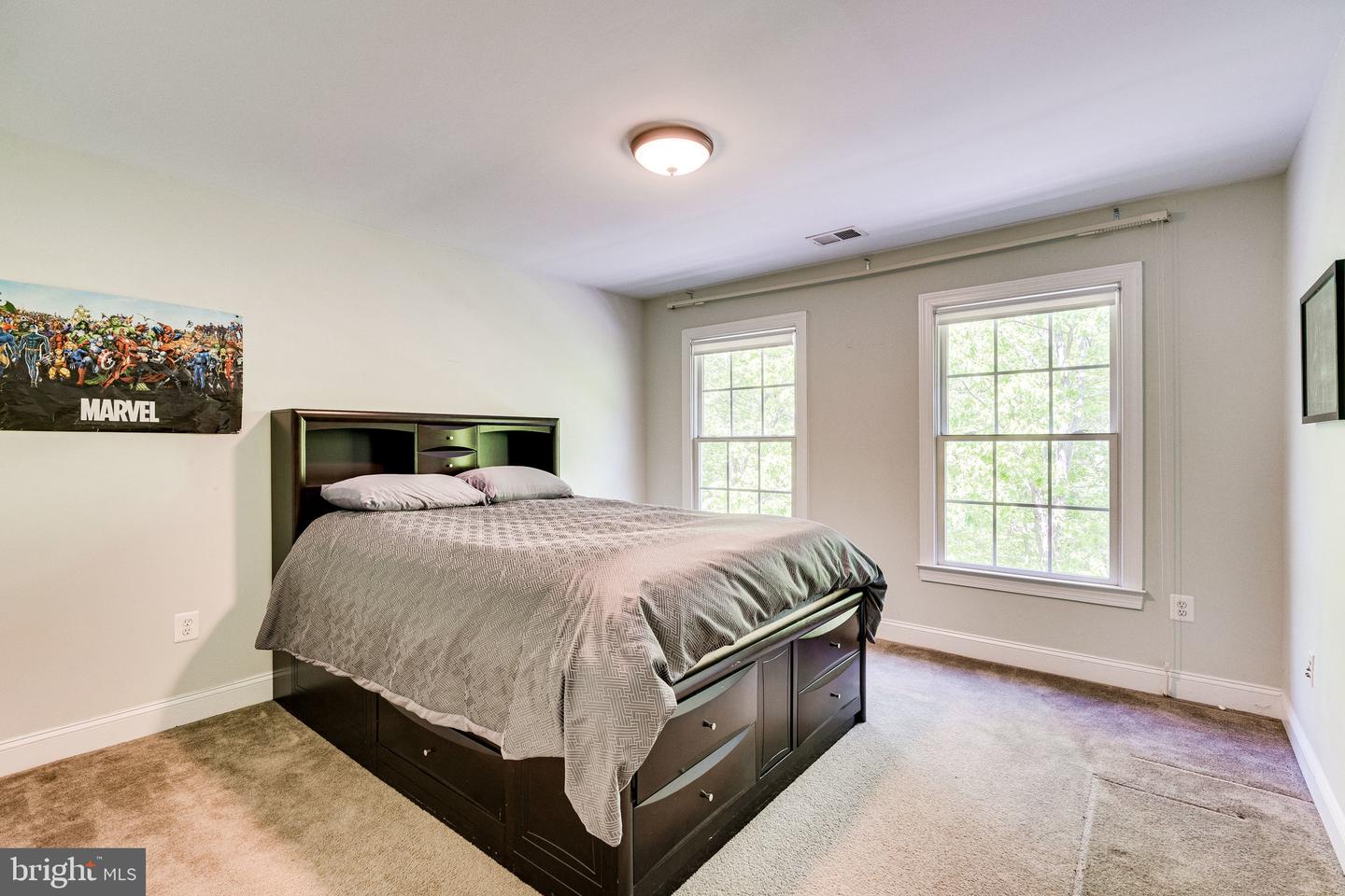 7802 CREEKSIDE VIEW LN, SPRINGFIELD, Virginia 22153, 5 Bedrooms Bedrooms, ,4 BathroomsBathrooms,Residential,For sale,7802 CREEKSIDE VIEW LN,VAFX2246700 MLS # VAFX2246700
