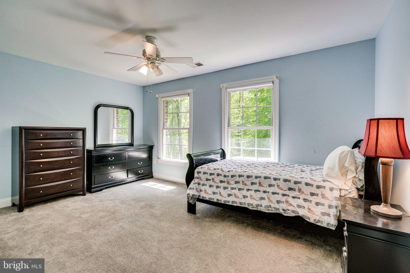 7802 CREEKSIDE VIEW LN, SPRINGFIELD, Virginia 22153, 5 Bedrooms Bedrooms, ,4 BathroomsBathrooms,Residential,For sale,7802 CREEKSIDE VIEW LN,VAFX2246700 MLS # VAFX2246700