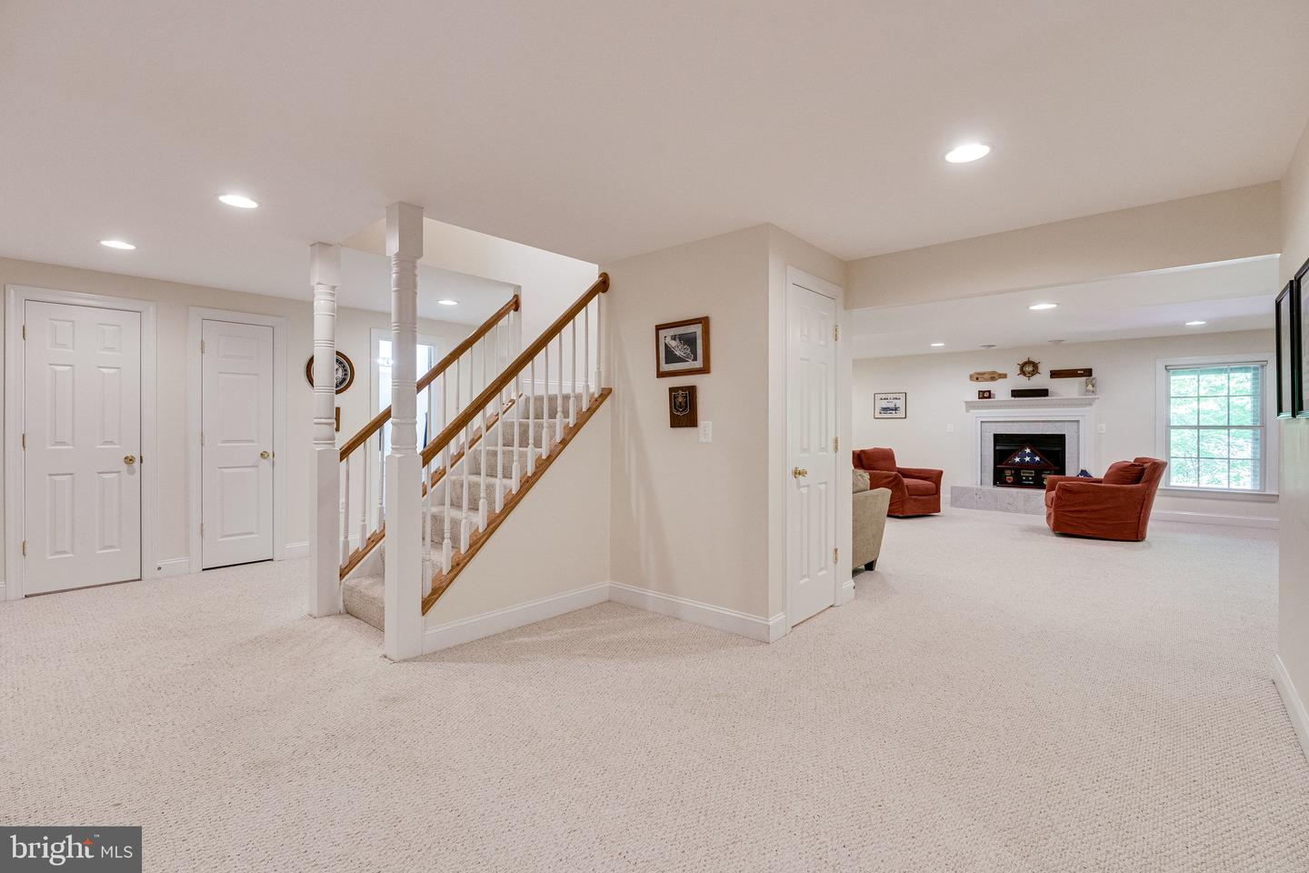 7802 CREEKSIDE VIEW LN, SPRINGFIELD, Virginia 22153, 5 Bedrooms Bedrooms, ,4 BathroomsBathrooms,Residential,For sale,7802 CREEKSIDE VIEW LN,VAFX2246700 MLS # VAFX2246700