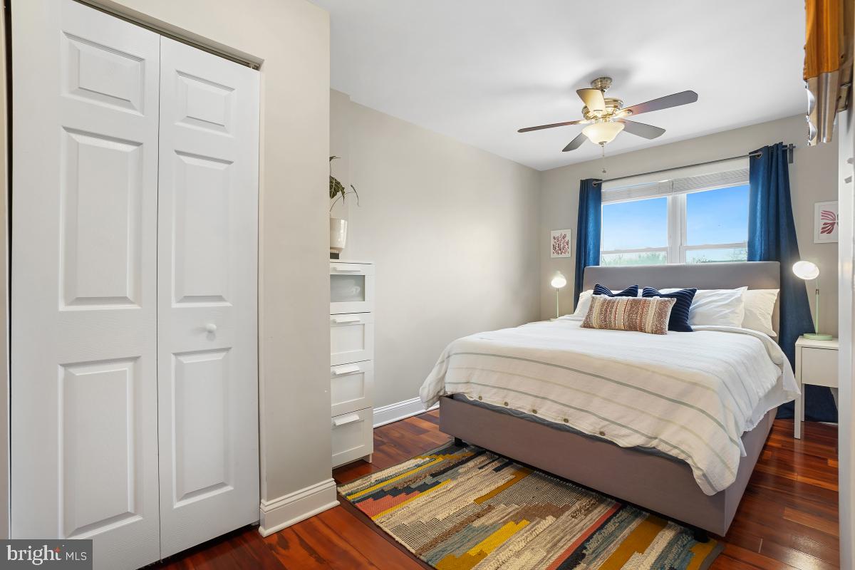 1917 H ST NE, WASHINGTON, District Of Columbia 20002, 4 Bedrooms Bedrooms, ,3 BathroomsBathrooms,Residential,For sale,1917 H ST NE,DCDC2205322 MLS # DCDC2205322
