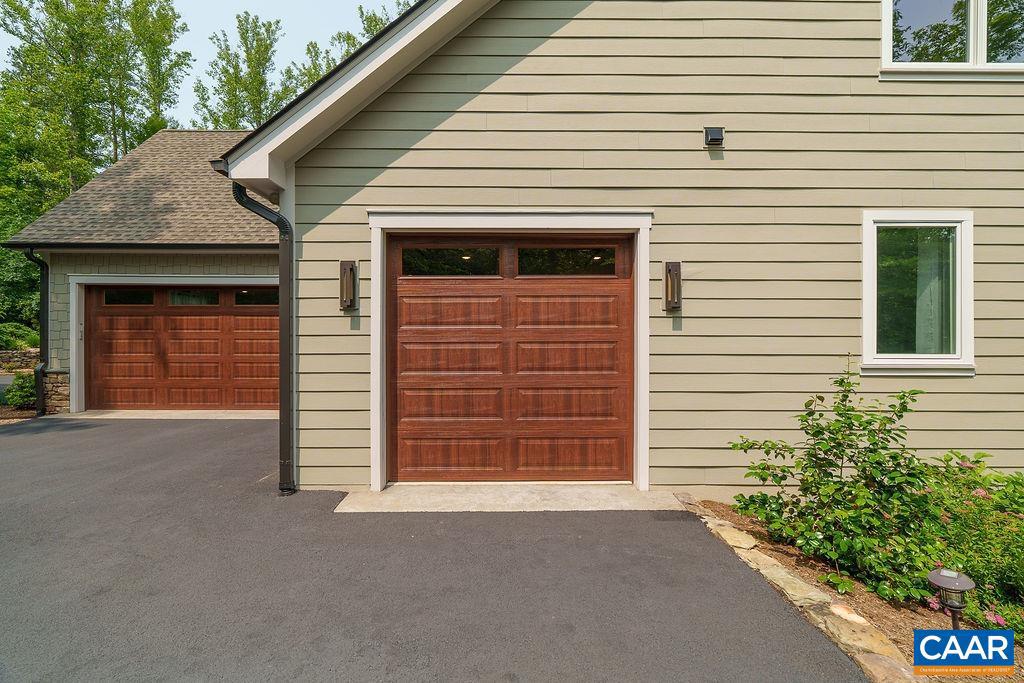 2741 PROFFIT CROSSING LN, CHARLOTTESVILLE, Virginia 22911, 5 Bedrooms Bedrooms, ,4 BathroomsBathrooms,Residential,For sale,2741 PROFFIT CROSSING LN,665635 MLS # 665635