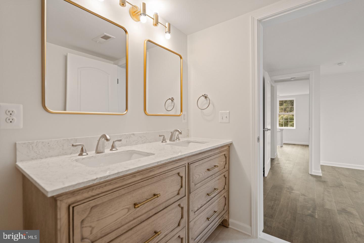 201 PARKWAY ST, WINCHESTER, Virginia 22601, 4 Bedrooms Bedrooms, ,4 BathroomsBathrooms,Residential,For sale,201 PARKWAY ST,VAWI2007954 MLS # VAWI2007954
