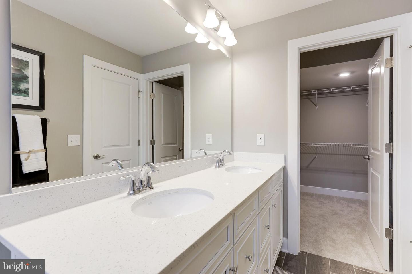43799 MYSTIC MAROON TER, ASHBURN, Virginia 20147, 4 Bedrooms Bedrooms, ,3 BathroomsBathrooms,Residential,For sale,43799 MYSTIC MAROON TER,VALO2099414 MLS # VALO2099414