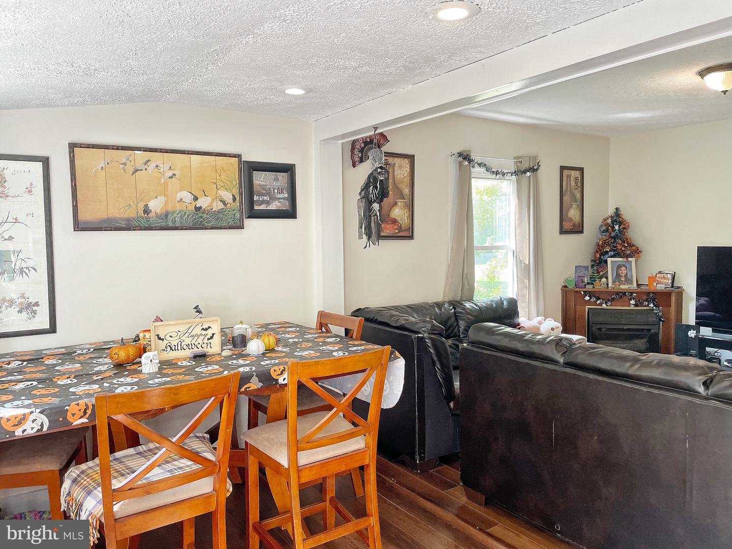 20296 CONSTITUTION HWY, ORANGE, Virginia 22960, 3 Bedrooms Bedrooms, 9 Rooms Rooms,1 BathroomBathrooms,Residential,For sale,20296 CONSTITUTION HWY,VAOR2007992 MLS # VAOR2007992