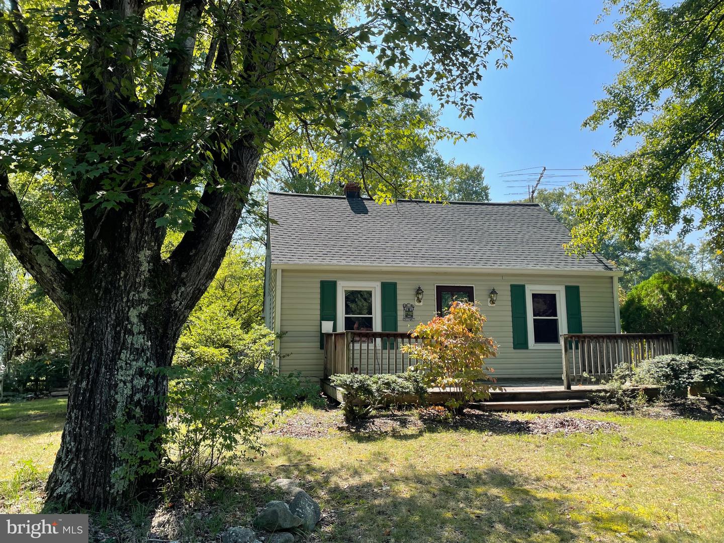 20296 CONSTITUTION HWY, ORANGE, Virginia 22960, 3 Bedrooms Bedrooms, 9 Rooms Rooms,1 BathroomBathrooms,Residential,For sale,20296 CONSTITUTION HWY,VAOR2007992 MLS # VAOR2007992