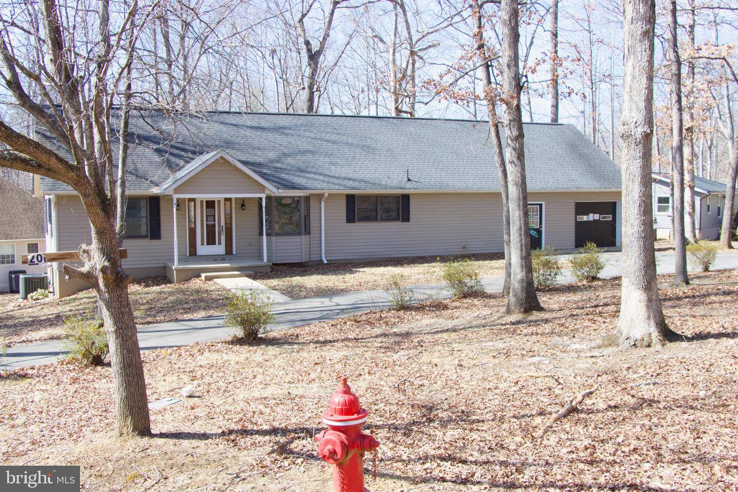 201 HAPPY CREEK RD, LOCUST GROVE, Virginia 22508, 5 Bedrooms Bedrooms, ,3 BathroomsBathrooms,Residential,For sale,201 HAPPY CREEK RD,VAOR2008828 MLS # VAOR2008828