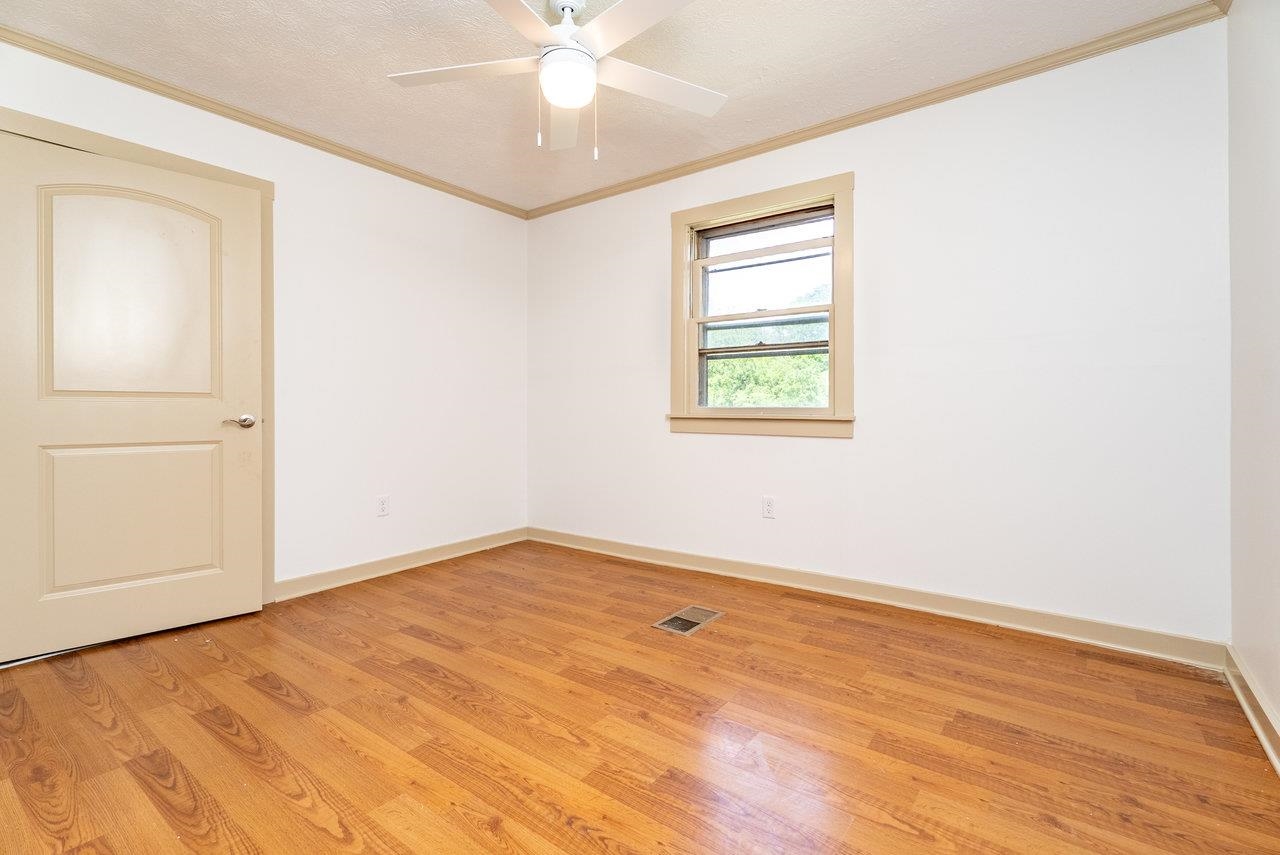 192 JACKSON AVE, NEW MARKET, Virginia 22844, 4 Bedrooms Bedrooms, ,2 BathroomsBathrooms,Residential,192 JACKSON AVE,665655 MLS # 665655