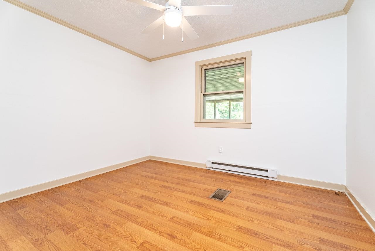 192 JACKSON AVE, NEW MARKET, Virginia 22844, 4 Bedrooms Bedrooms, ,2 BathroomsBathrooms,Residential,192 JACKSON AVE,665655 MLS # 665655
