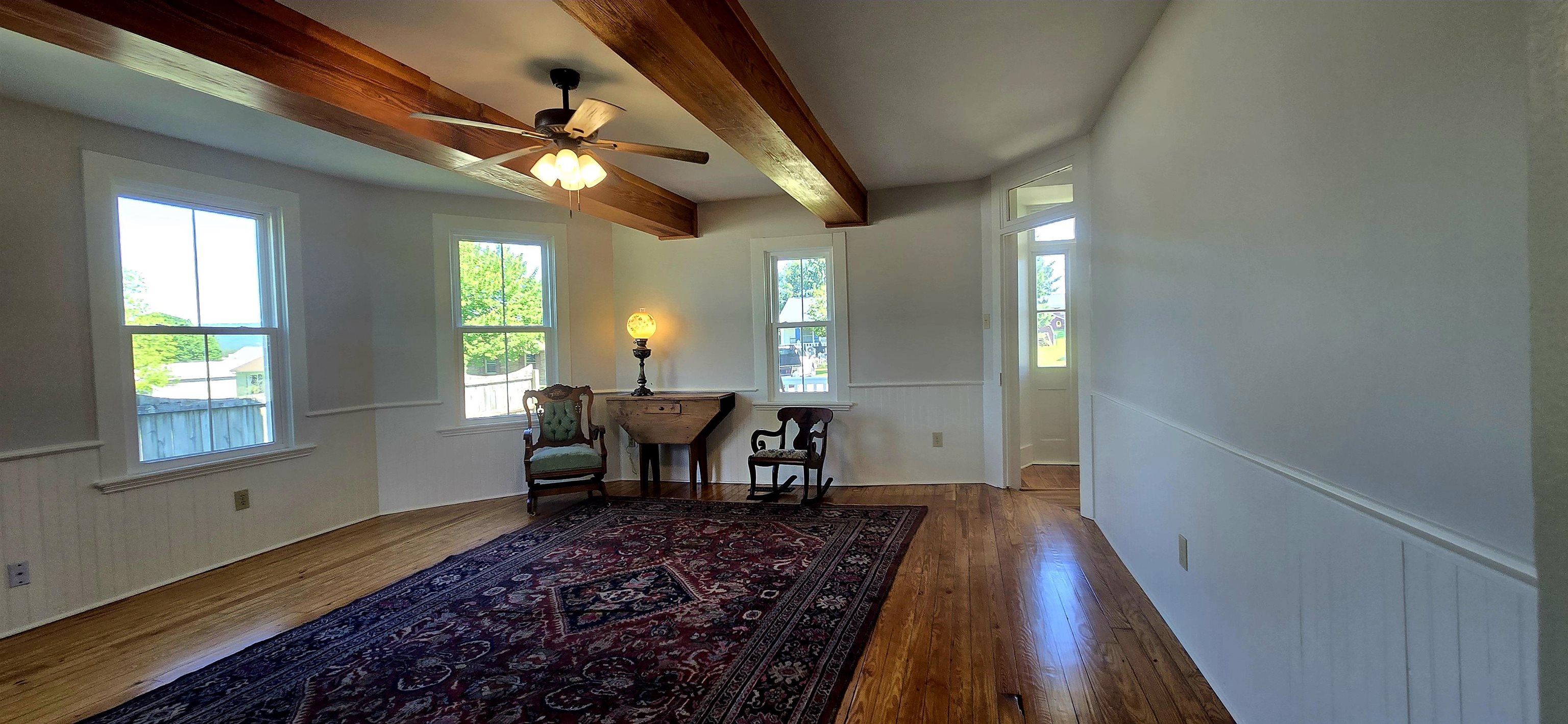 242 1ST ST, BROADWAY, Virginia 22815, 3 Bedrooms Bedrooms, ,3 BathroomsBathrooms,Residential,242 1ST ST,665656 MLS # 665656