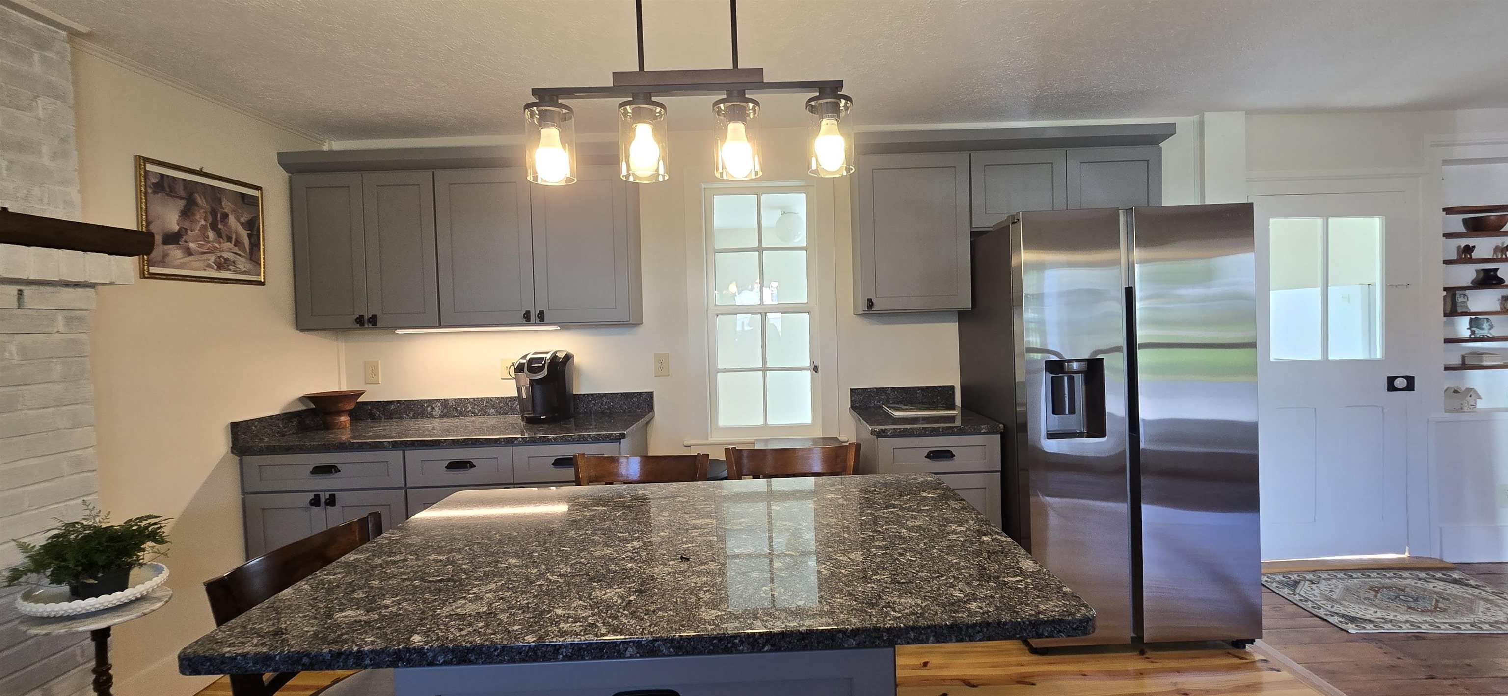 242 1ST ST, BROADWAY, Virginia 22815, 3 Bedrooms Bedrooms, ,3 BathroomsBathrooms,Residential,242 1ST ST,665656 MLS # 665656