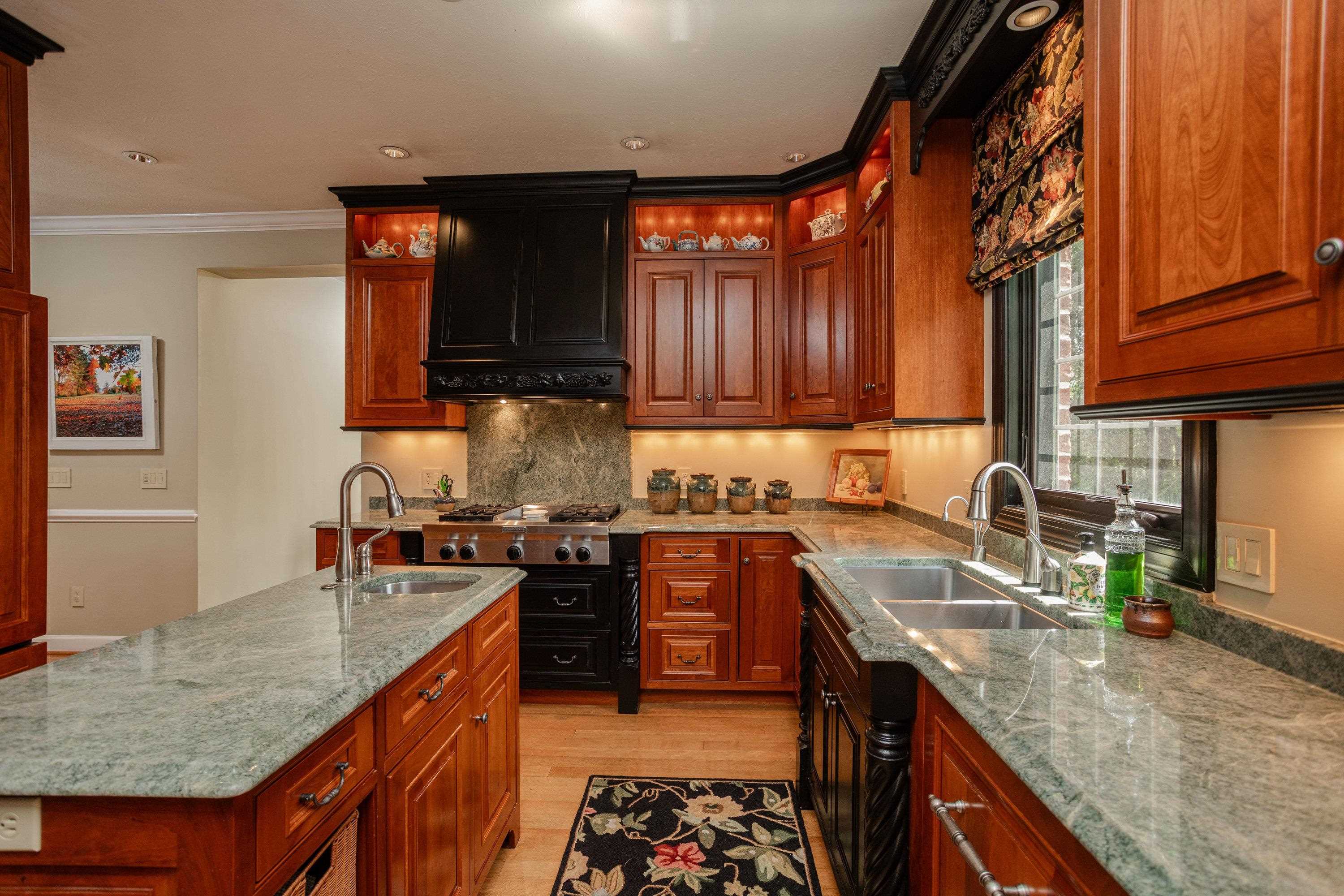 1470 CUMBERLAND DR, ROCKINGHAM, Virginia 22801, 5 Bedrooms Bedrooms, ,4 BathroomsBathrooms,Residential,1470 CUMBERLAND DR,665657 MLS # 665657