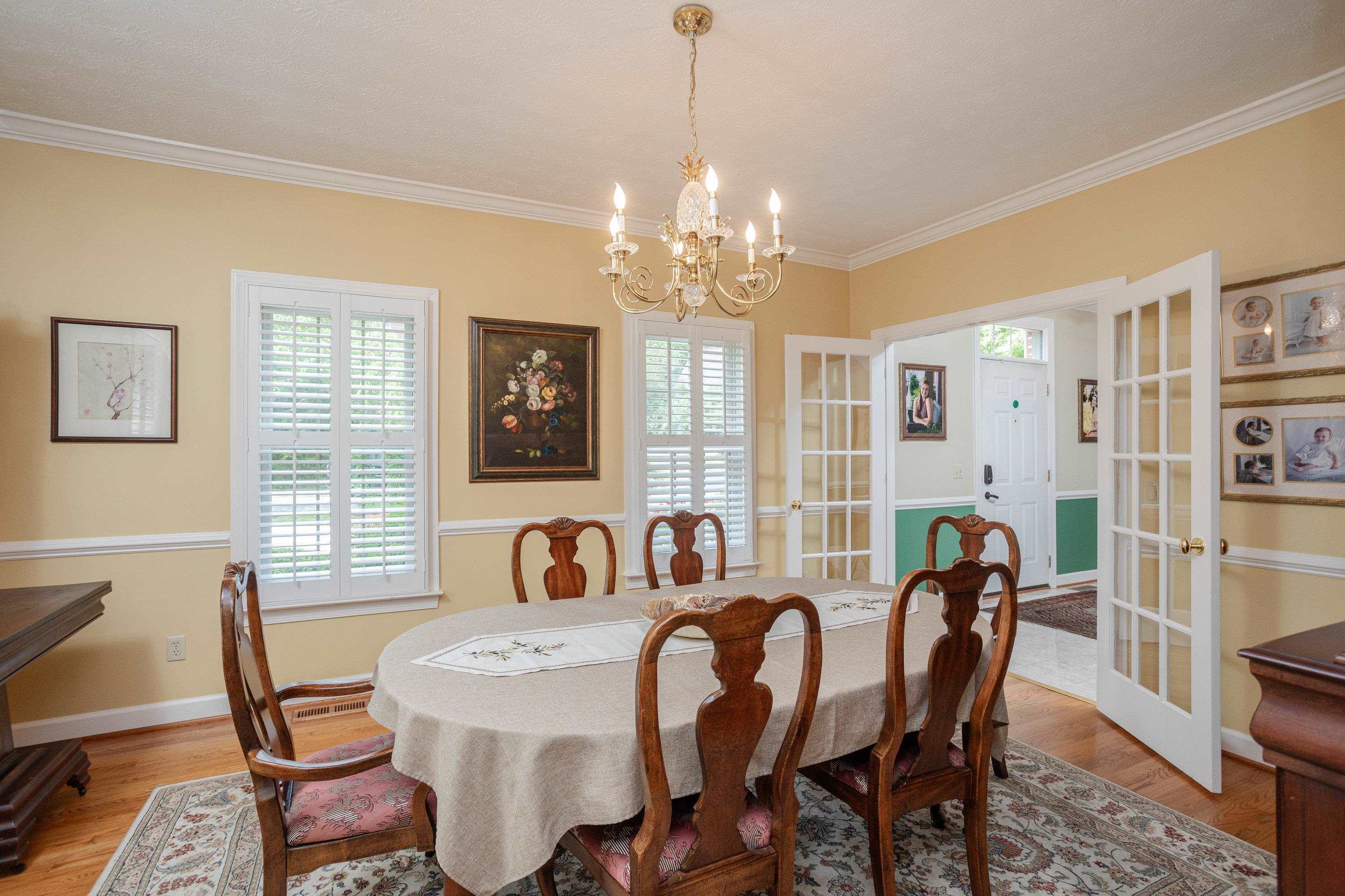 1470 CUMBERLAND DR, ROCKINGHAM, Virginia 22801, 5 Bedrooms Bedrooms, ,4 BathroomsBathrooms,Residential,1470 CUMBERLAND DR,665657 MLS # 665657