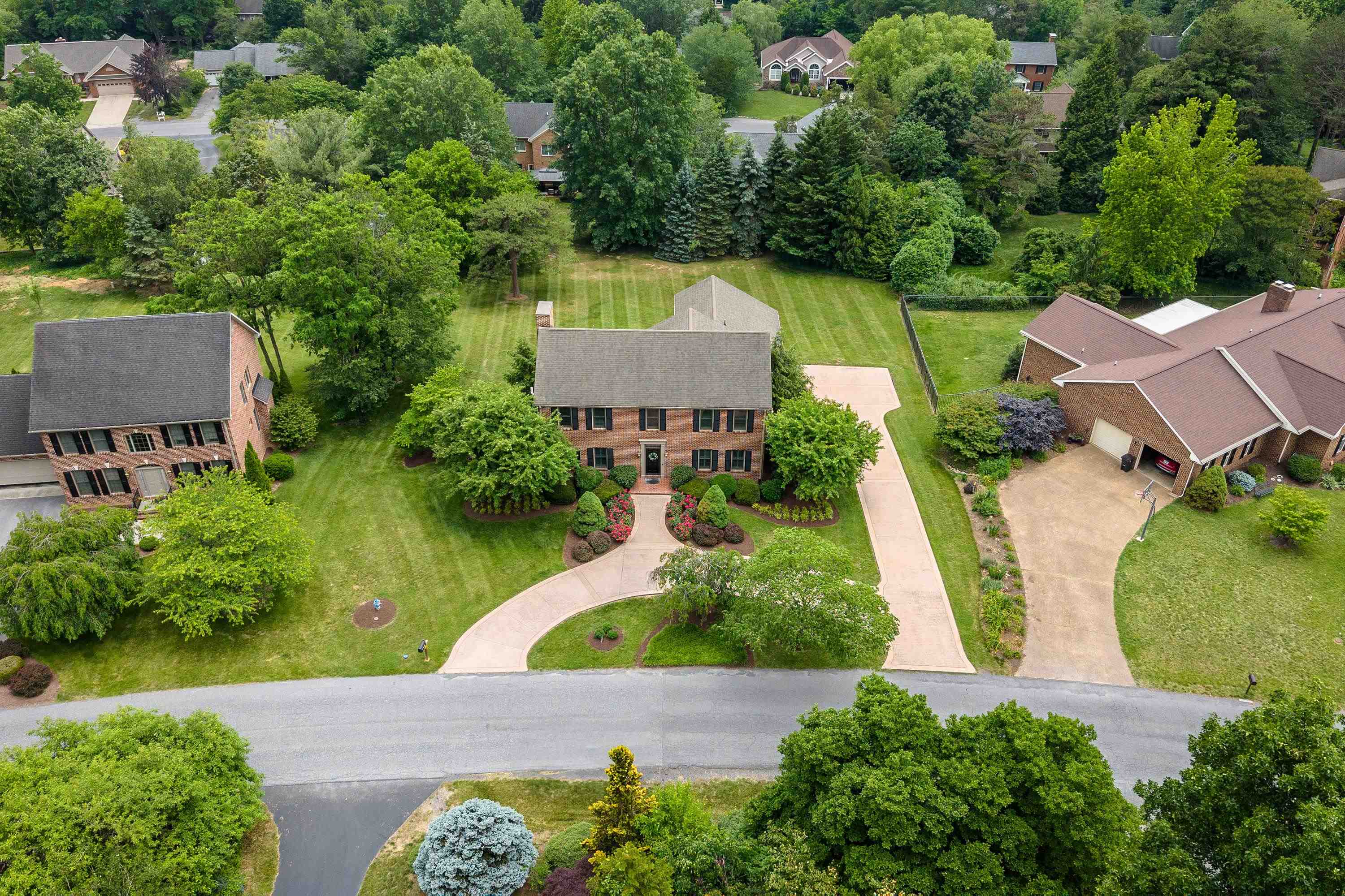 1470 CUMBERLAND DR, ROCKINGHAM, Virginia 22801, 5 Bedrooms Bedrooms, ,4 BathroomsBathrooms,Residential,1470 CUMBERLAND DR,665657 MLS # 665657
