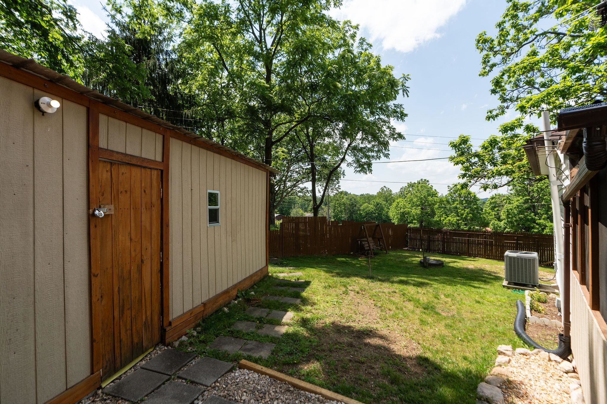 143 PKIN LN, RAPHINE, Virginia 24472, 1 Bedroom Bedrooms, ,1 BathroomBathrooms,Residential,143 PKIN LN,665659 MLS # 665659