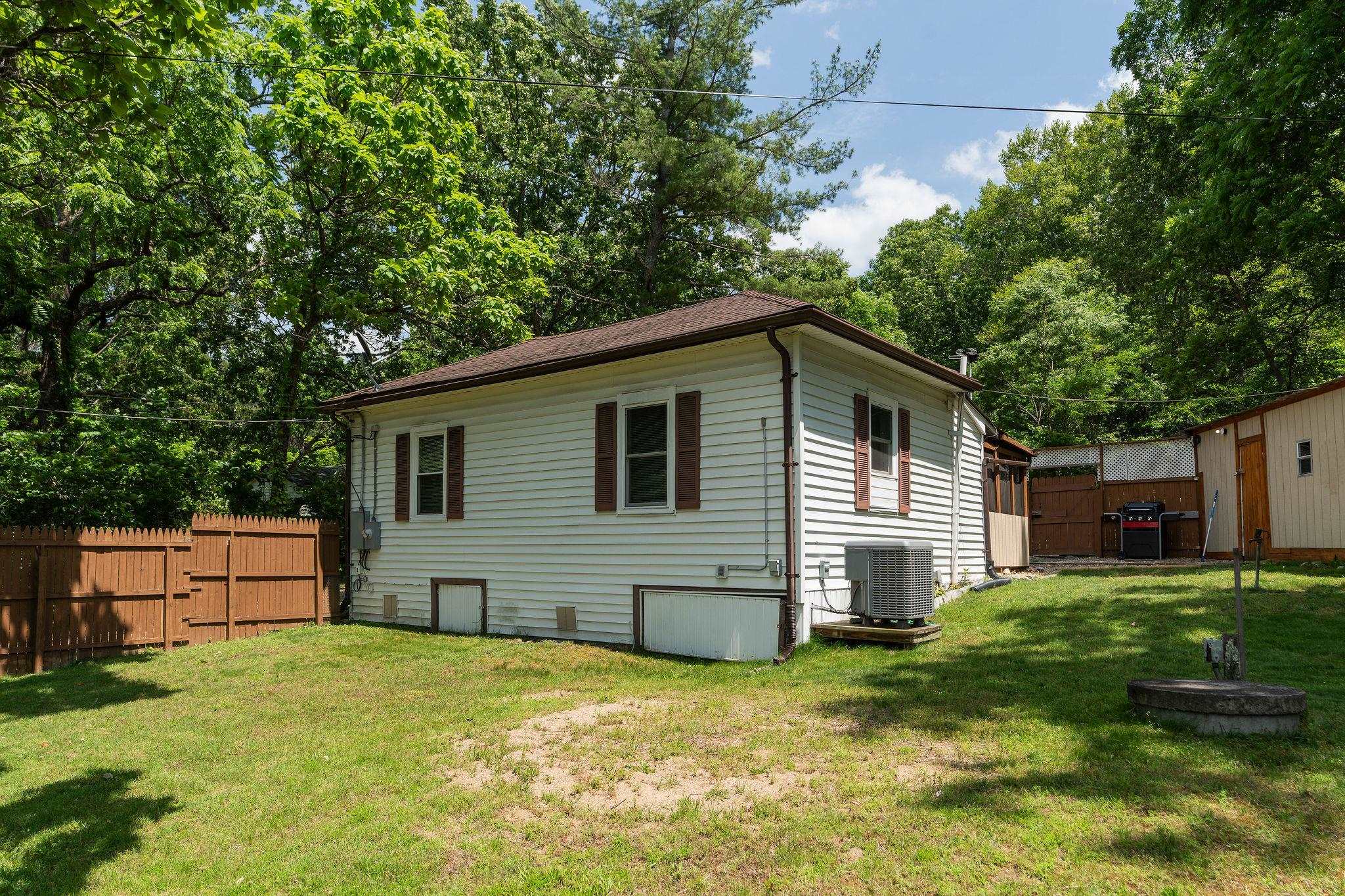 143 PKIN LN, RAPHINE, Virginia 24472, 1 Bedroom Bedrooms, ,1 BathroomBathrooms,Residential,143 PKIN LN,665659 MLS # 665659