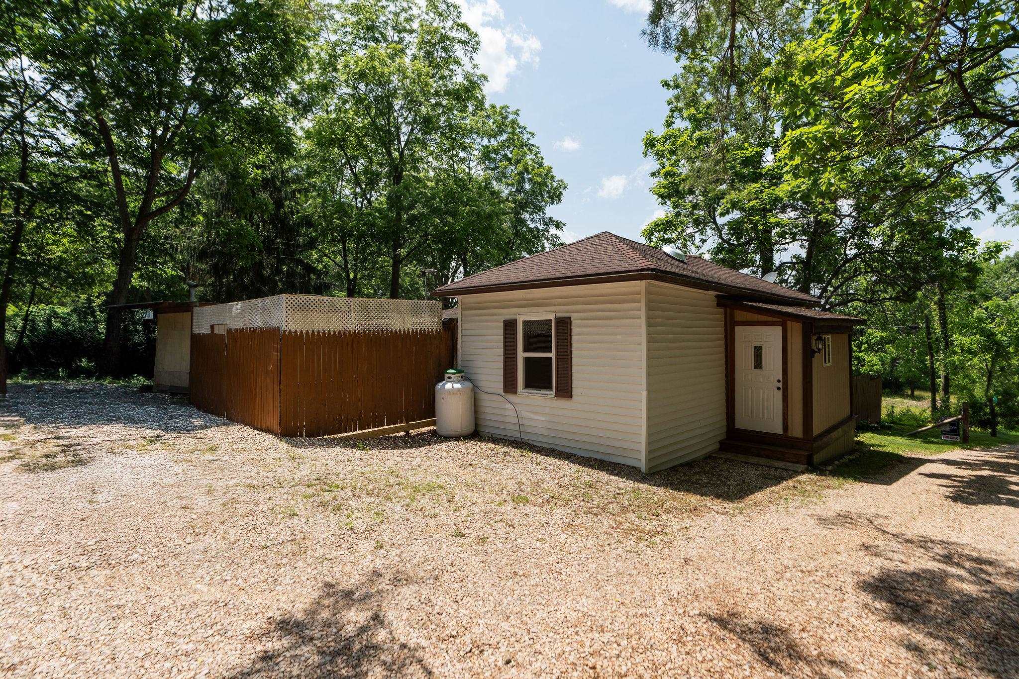 143 PKIN LN, RAPHINE, Virginia 24472, 1 Bedroom Bedrooms, ,1 BathroomBathrooms,Residential,143 PKIN LN,665659 MLS # 665659