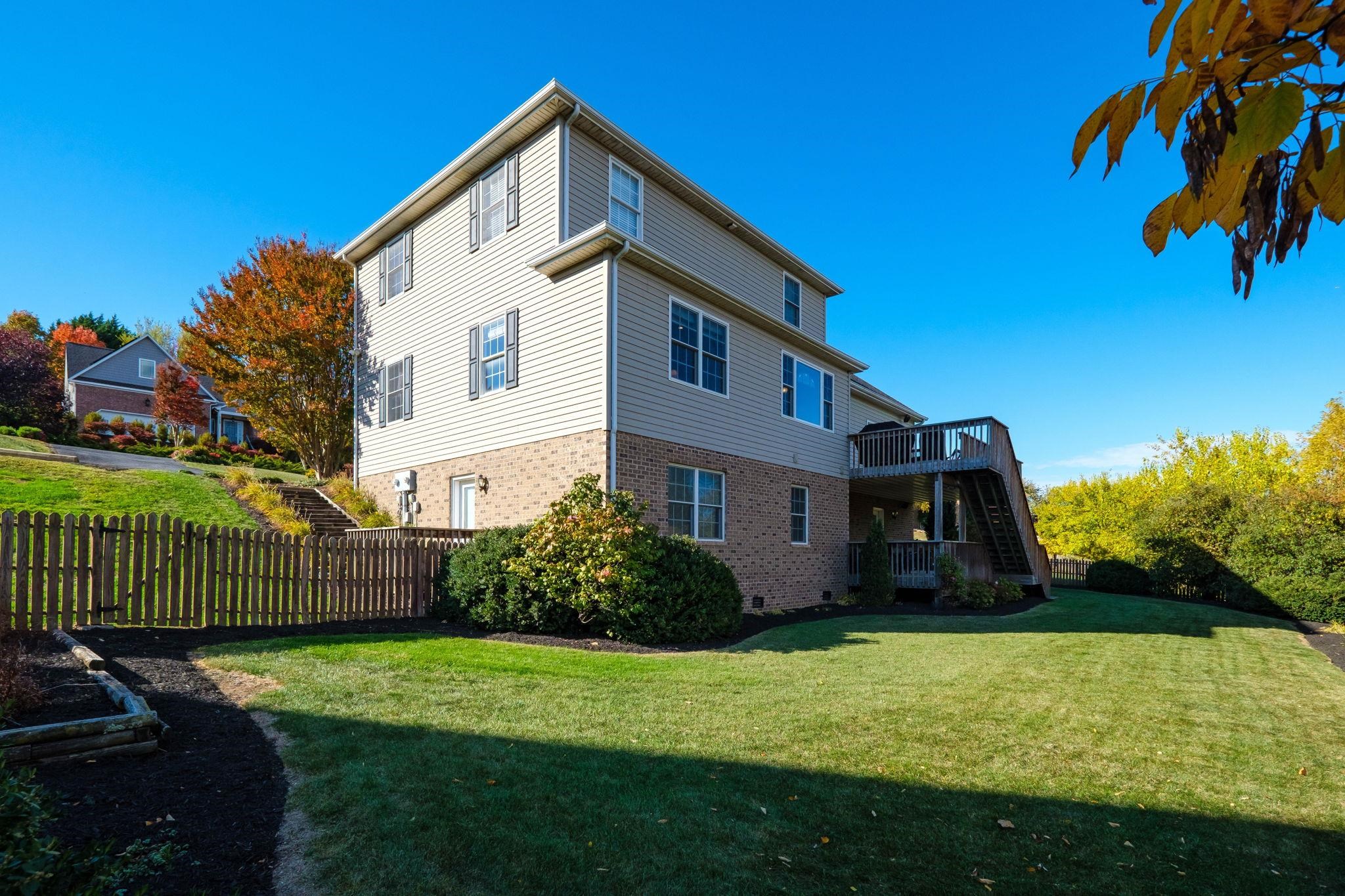 1868 PARK RD, HARRISONBURG, Virginia 22802, 6 Bedrooms Bedrooms, ,5 BathroomsBathrooms,Residential,1868 PARK RD,665661 MLS # 665661