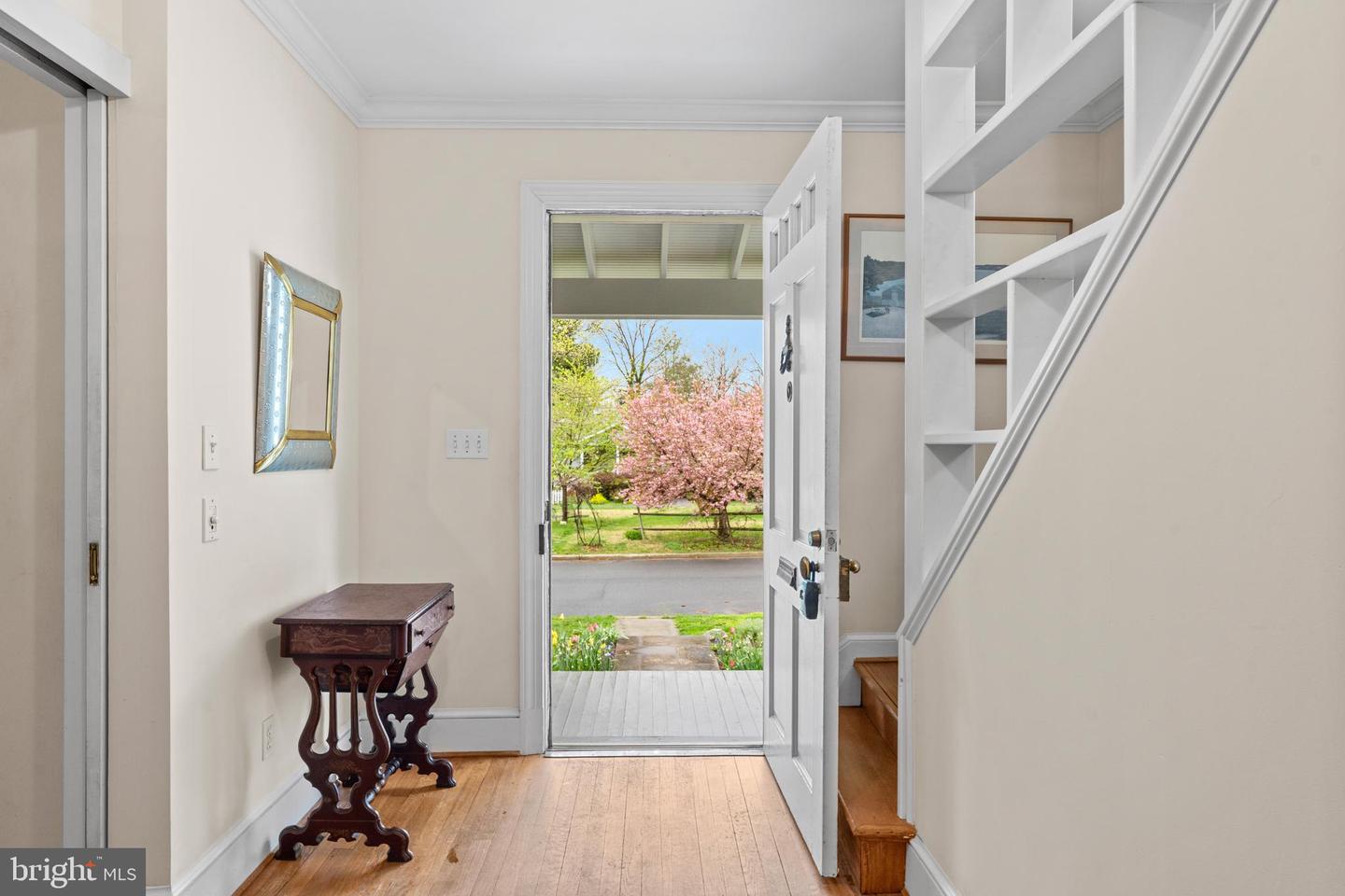 5725 SHERIER PLACE NW, WASHINGTON, District Of Columbia 20016, 3 Bedrooms Bedrooms, ,2 BathroomsBathrooms,Residential,For sale,5725 SHERIER PLACE NW,DCDC2191444 MLS # DCDC2191444