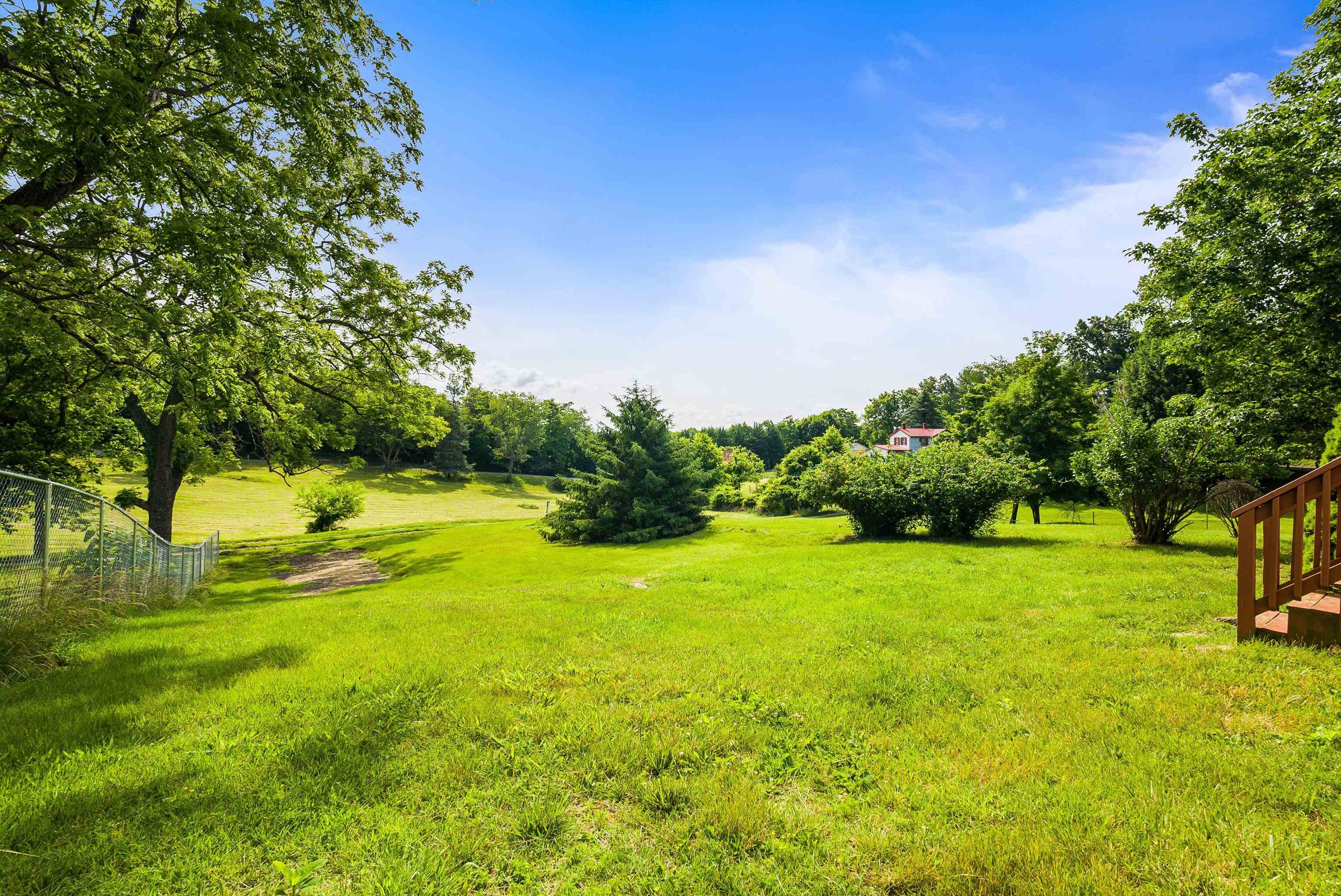 57 WOODLEE RD, STAUNTON, Virginia 24401, 2 Bedrooms Bedrooms, ,1 BathroomBathrooms,Residential,57 WOODLEE RD,665668 MLS # 665668