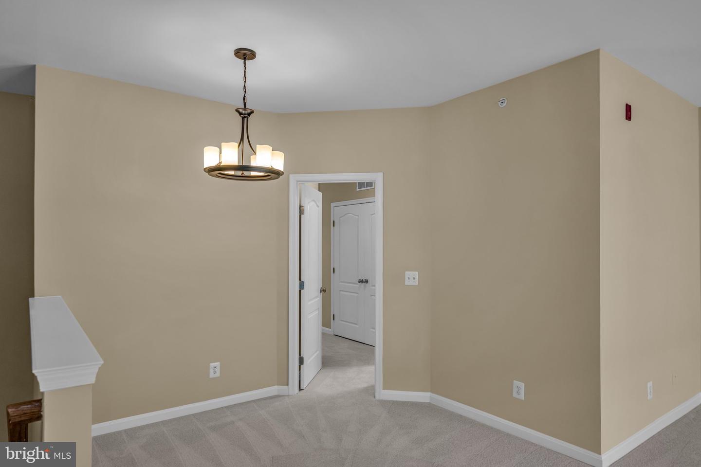 19430 NEWTON PASS SQ, LEESBURG, Virginia 20176, 2 Bedrooms Bedrooms, ,2 BathroomsBathrooms,Residential,For sale,19430 NEWTON PASS SQ,VALO2093720 MLS # VALO2093720