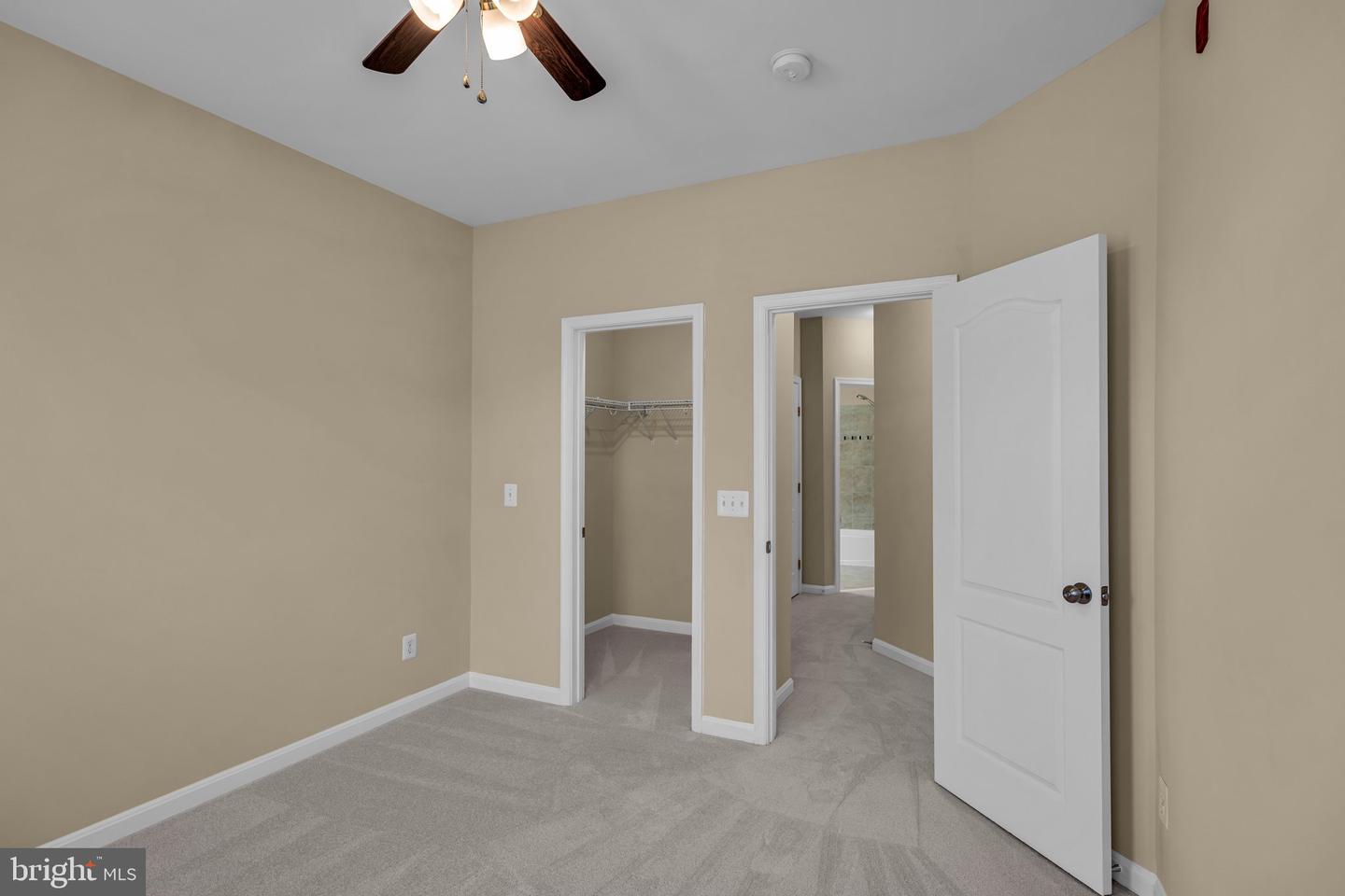 19430 NEWTON PASS SQ, LEESBURG, Virginia 20176, 2 Bedrooms Bedrooms, ,2 BathroomsBathrooms,Residential,For sale,19430 NEWTON PASS SQ,VALO2093720 MLS # VALO2093720