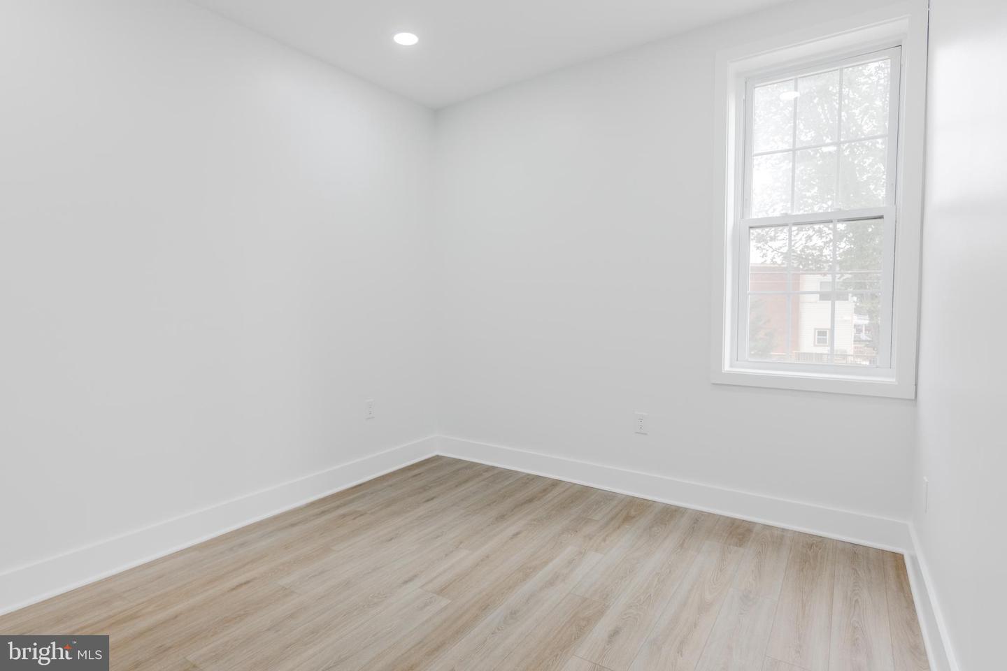 1801 OTIS ST NE #6, WASHINGTON, District Of Columbia 20018, 1 Bedroom Bedrooms, ,1 BathroomBathrooms,Residential,For sale,1801 OTIS ST NE #6,DCDC2199798 MLS # DCDC2199798