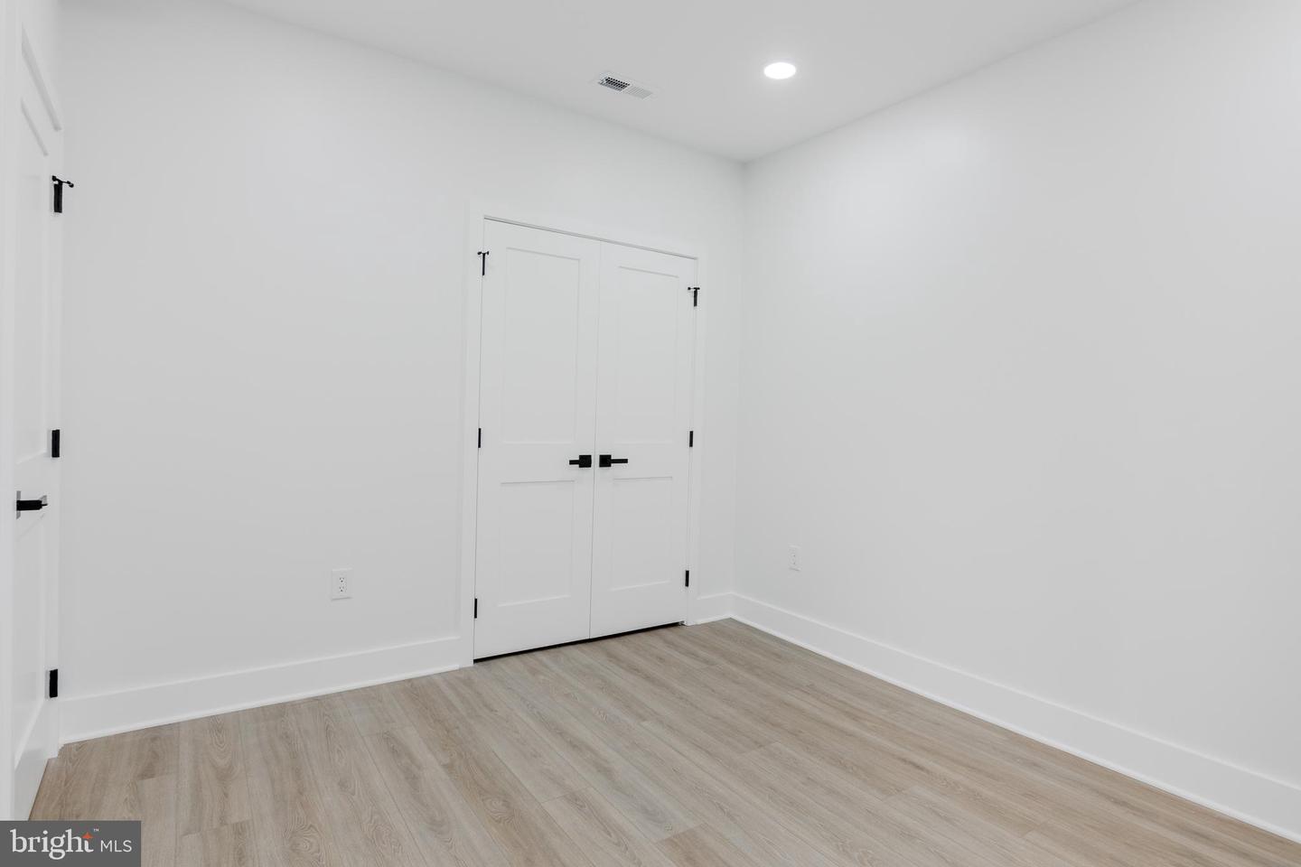 1801 OTIS ST NE #6, WASHINGTON, District Of Columbia 20018, 1 Bedroom Bedrooms, ,1 BathroomBathrooms,Residential,For sale,1801 OTIS ST NE #6,DCDC2199798 MLS # DCDC2199798