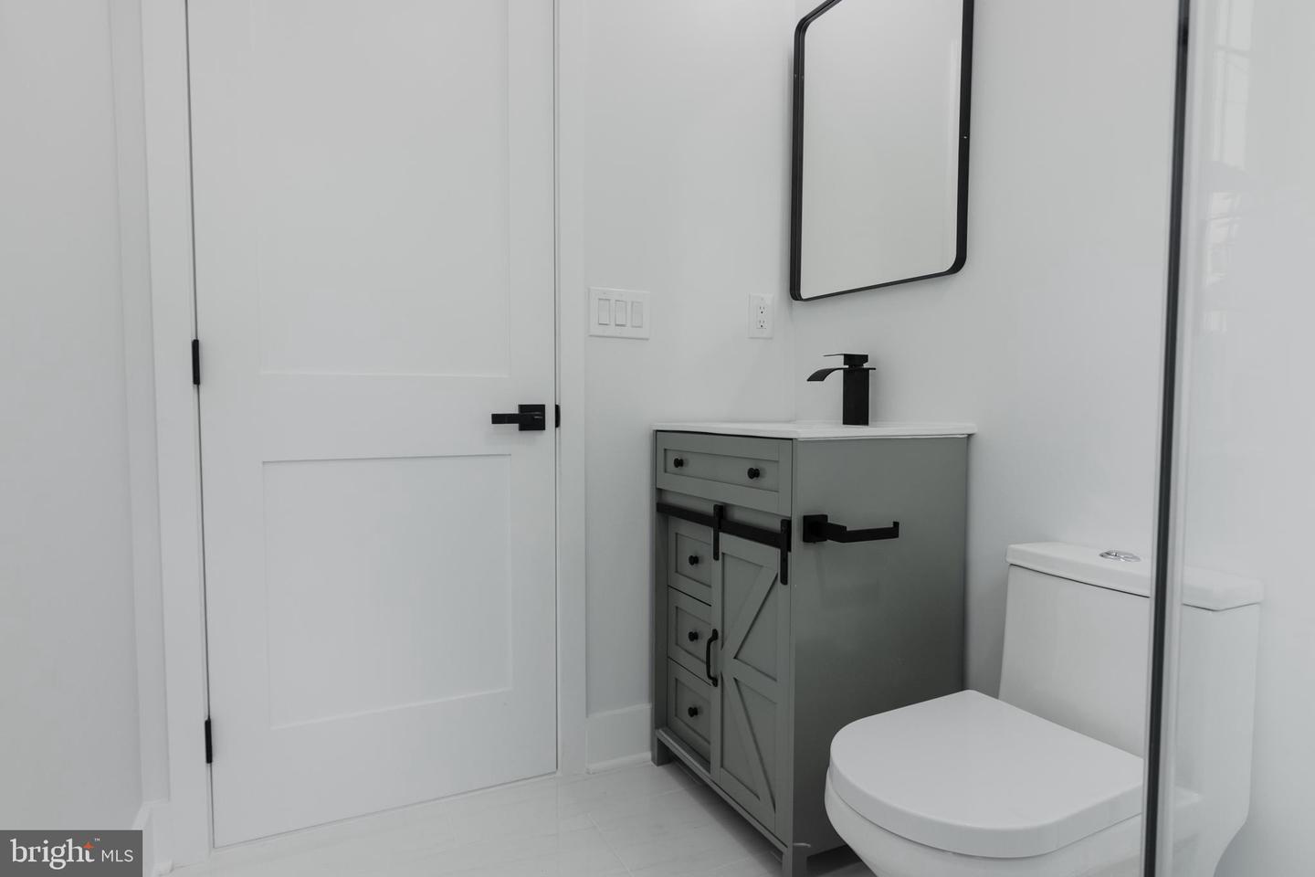 1801 OTIS ST NE #6, WASHINGTON, District Of Columbia 20018, 1 Bedroom Bedrooms, ,1 BathroomBathrooms,Residential,For sale,1801 OTIS ST NE #6,DCDC2199798 MLS # DCDC2199798