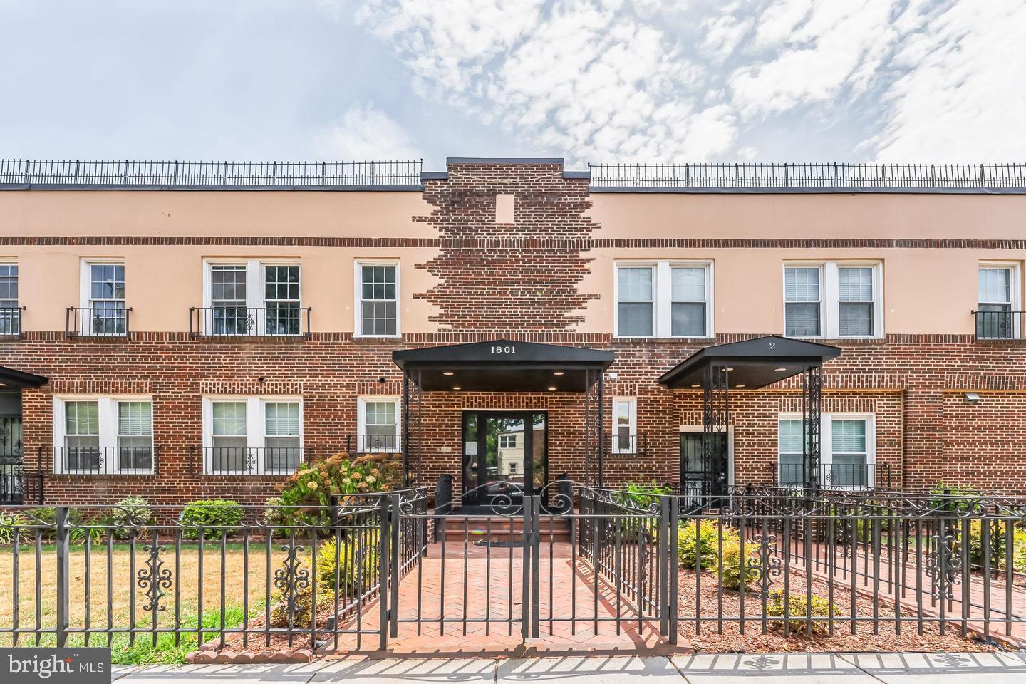 1801 OTIS ST NE #6, WASHINGTON, District Of Columbia 20018, 1 Bedroom Bedrooms, ,1 BathroomBathrooms,Residential,For sale,1801 OTIS ST NE #6,DCDC2199798 MLS # DCDC2199798