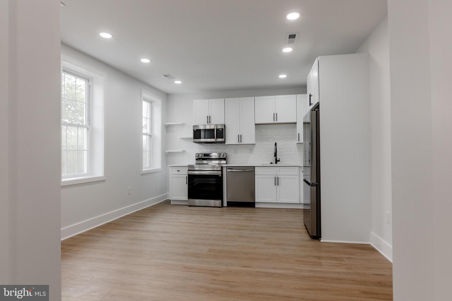 1801 OTIS ST NE #6, WASHINGTON, District Of Columbia 20018, 1 Bedroom Bedrooms, ,1 BathroomBathrooms,Residential,For sale,1801 OTIS ST NE #6,DCDC2199798 MLS # DCDC2199798