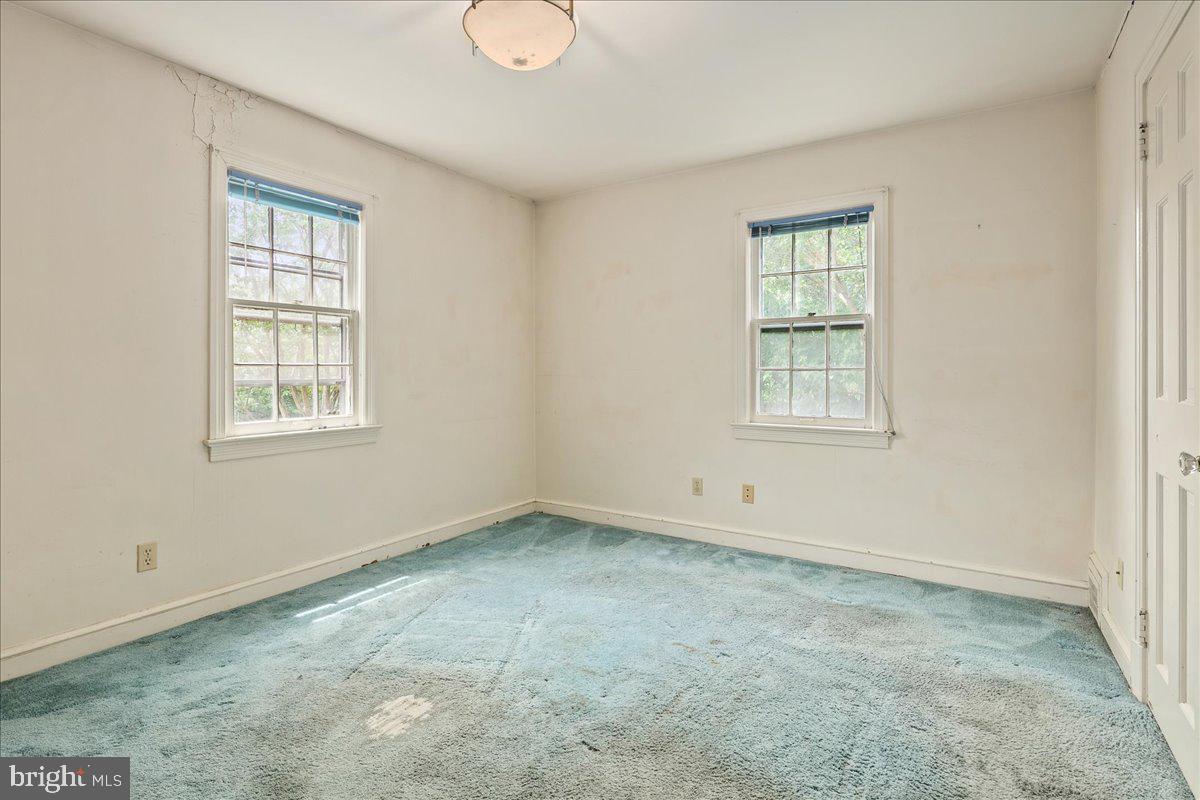 2320 N BUCHANAN ST, ARLINGTON, Virginia 22207, 5 Bedrooms Bedrooms, ,3 BathroomsBathrooms,Residential,For sale,2320 N BUCHANAN ST,VAAR2057922 MLS # VAAR2057922