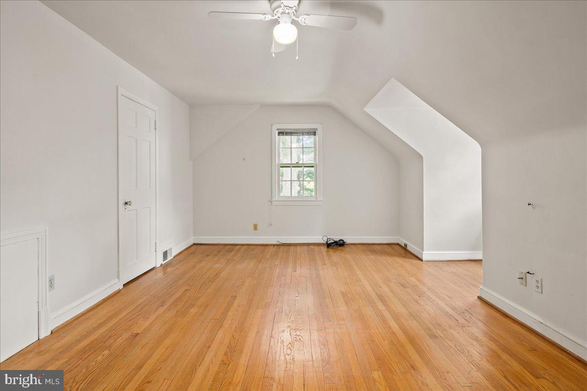 2320 N BUCHANAN ST, ARLINGTON, Virginia 22207, 5 Bedrooms Bedrooms, ,3 BathroomsBathrooms,Residential,For sale,2320 N BUCHANAN ST,VAAR2057922 MLS # VAAR2057922